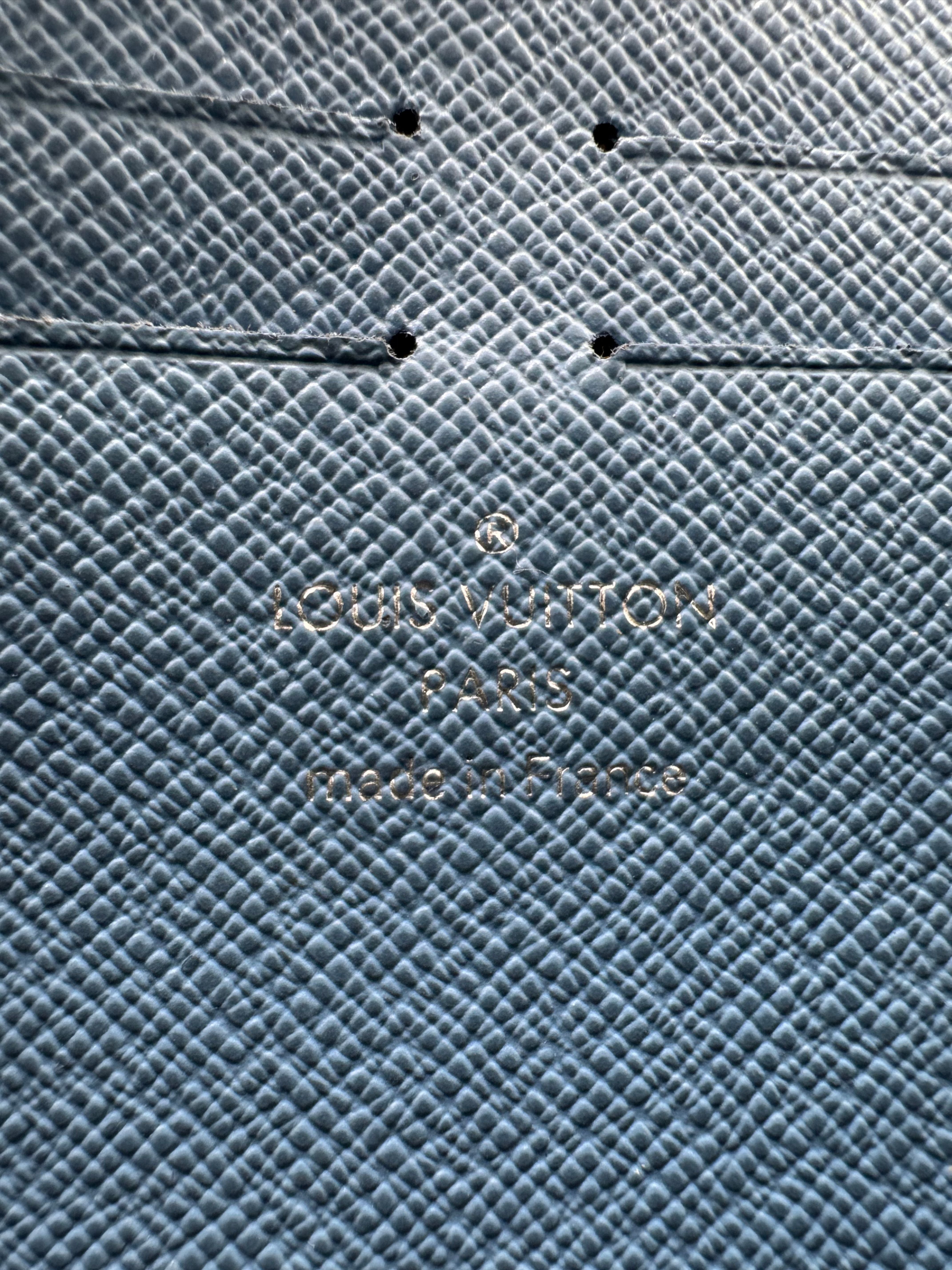 Louis Vuitton Pochette Voyage - Baby Blue Louis Vuitton