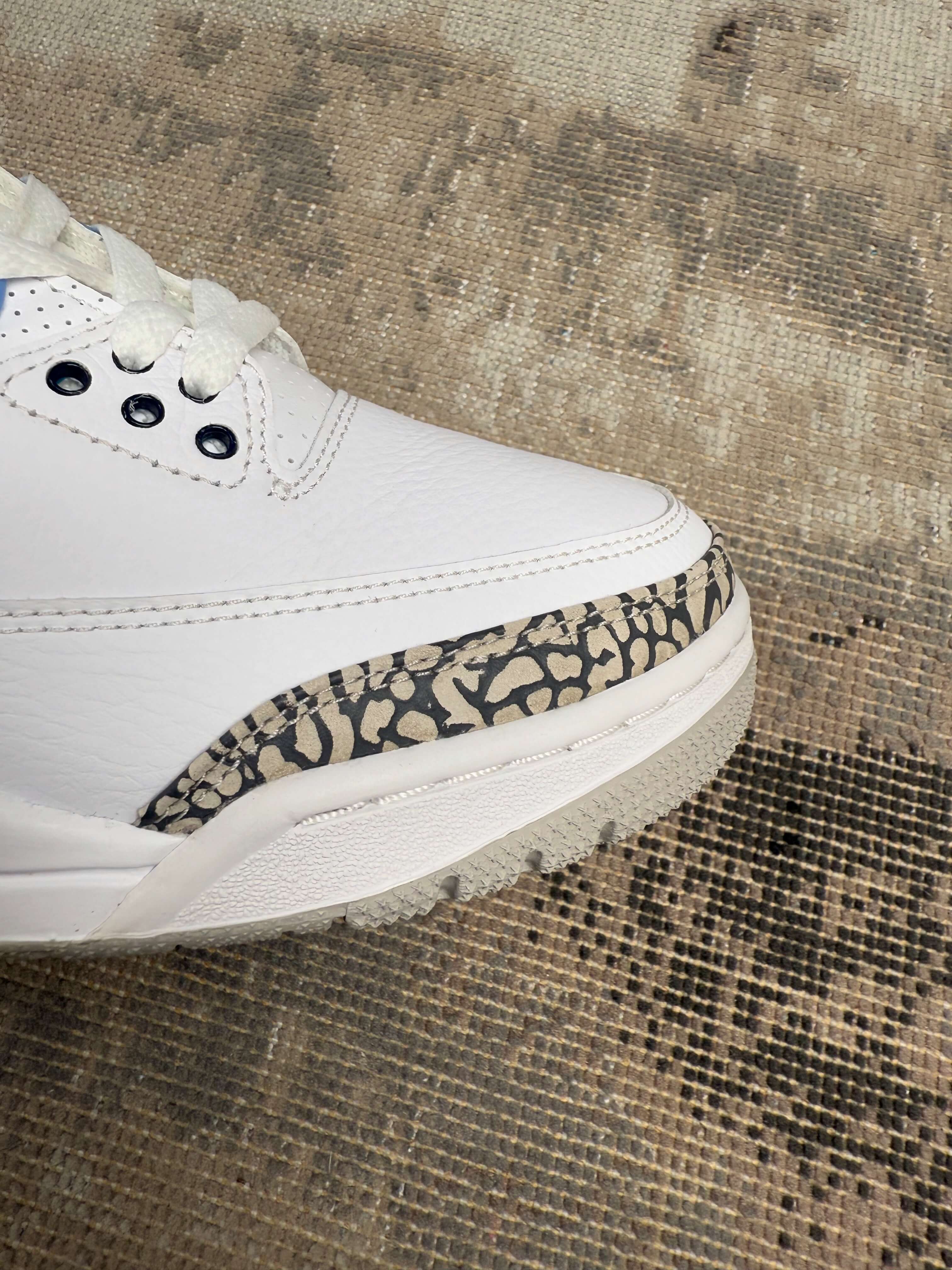 Nike Air Jordan 3 Trainers - 'UNC' (2020) Nike
