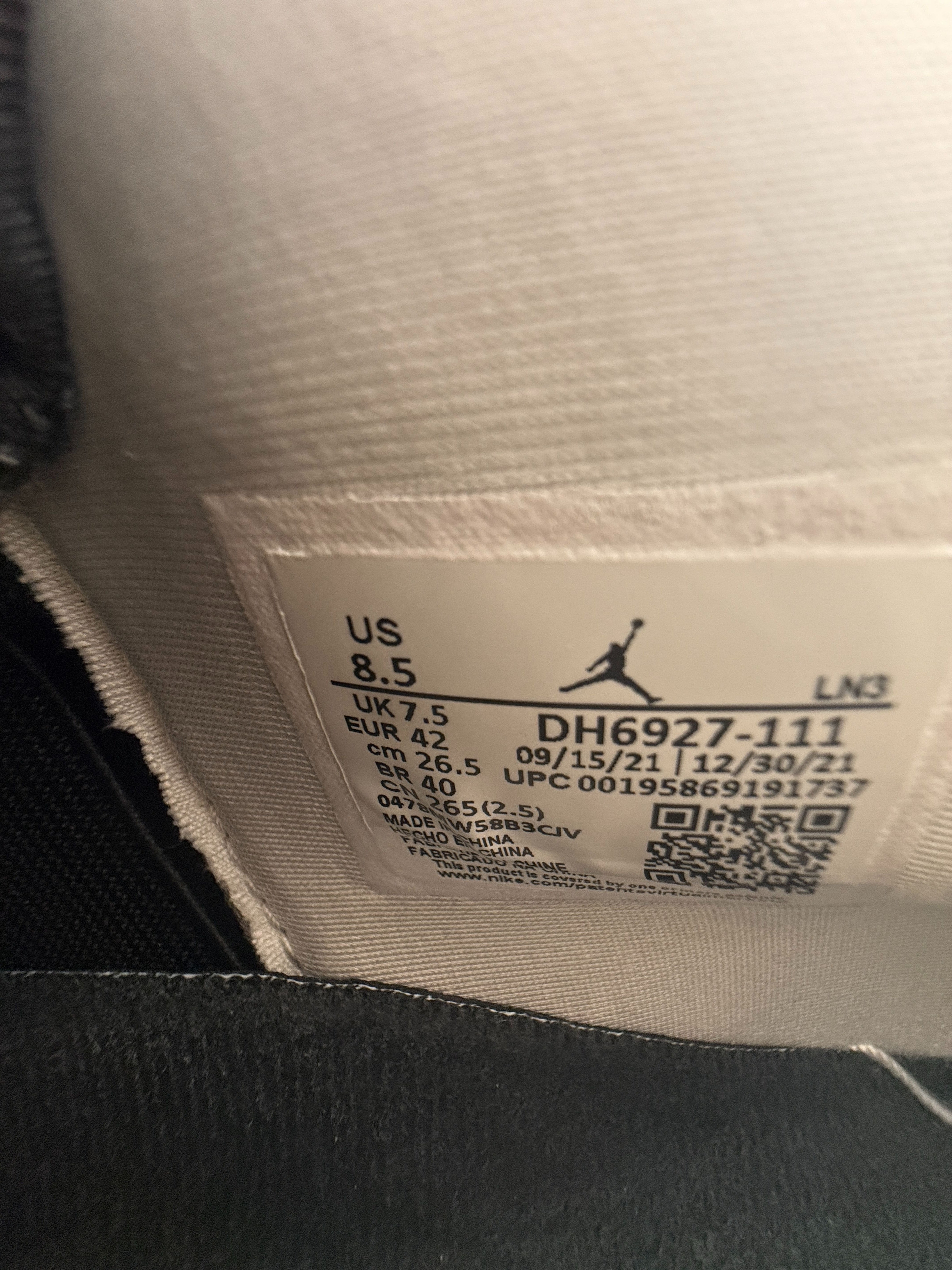Nike Air Jordan 4 Military Black Nike