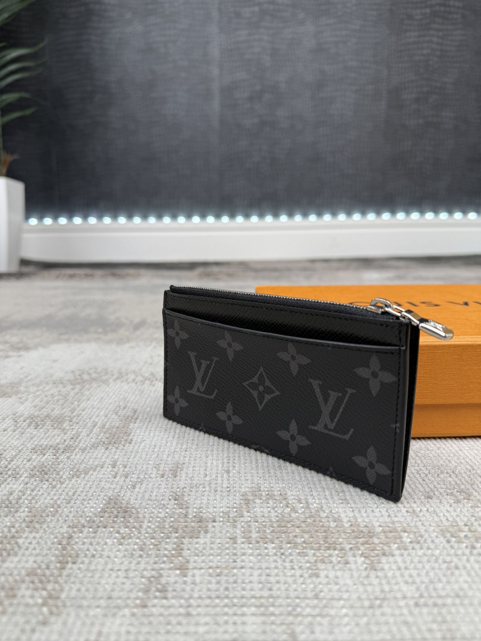 Louis Vuitton Monogram Wallet - Black Louis Vuitton