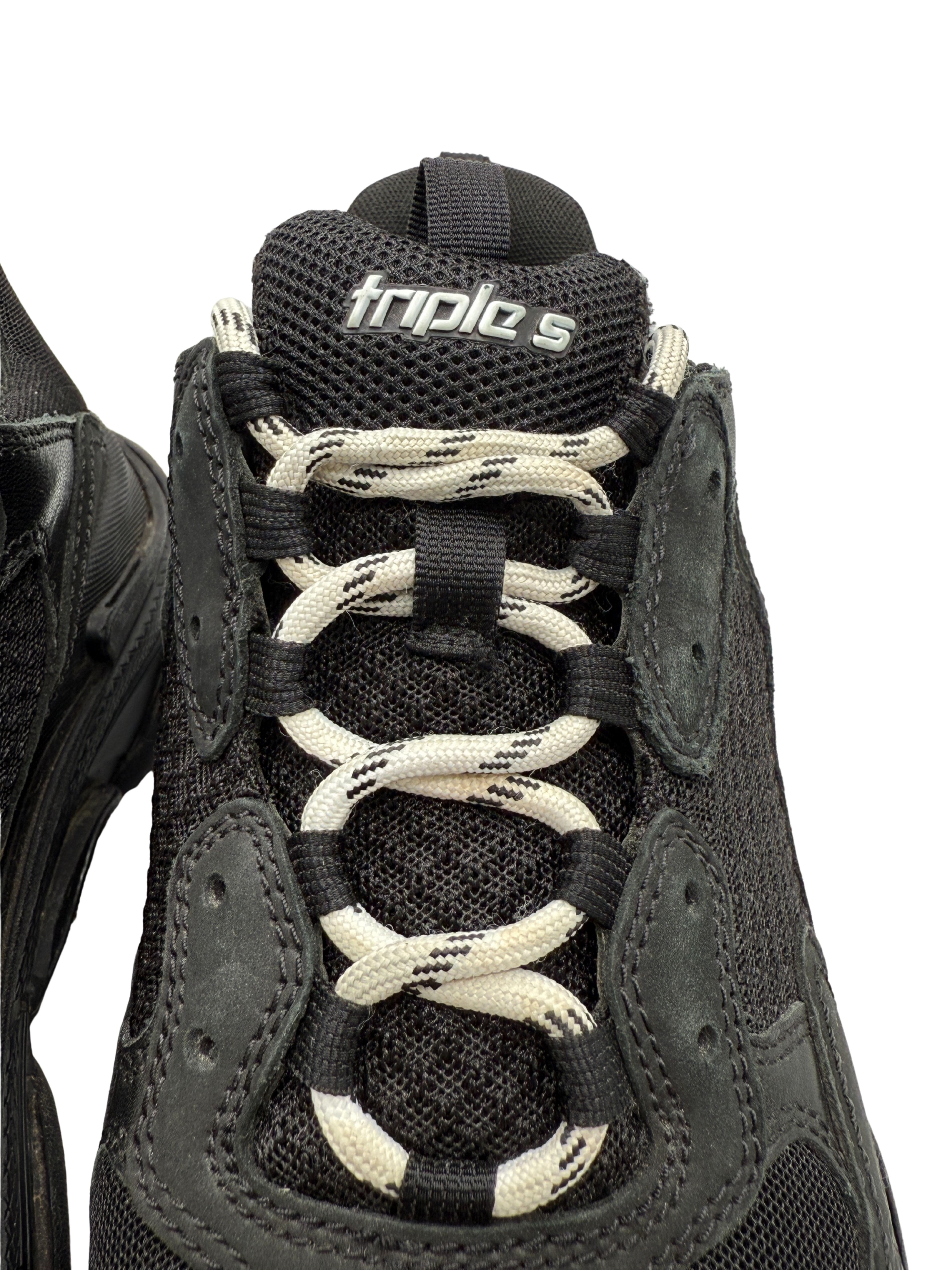 Balenciaga Triple S Trainer - Black Balenciaga
