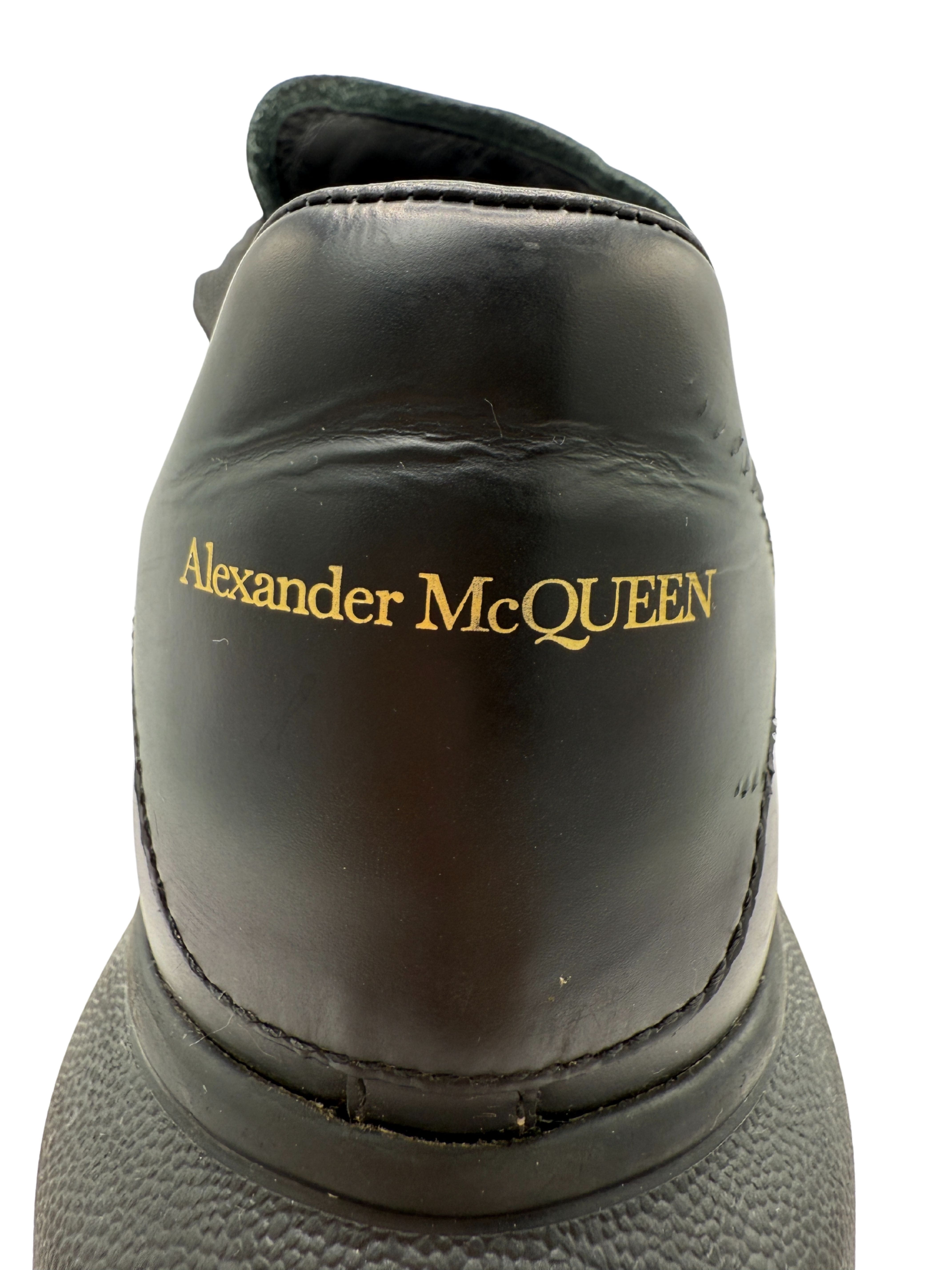 Alexander McQueen Oversized trainer - Triple Black