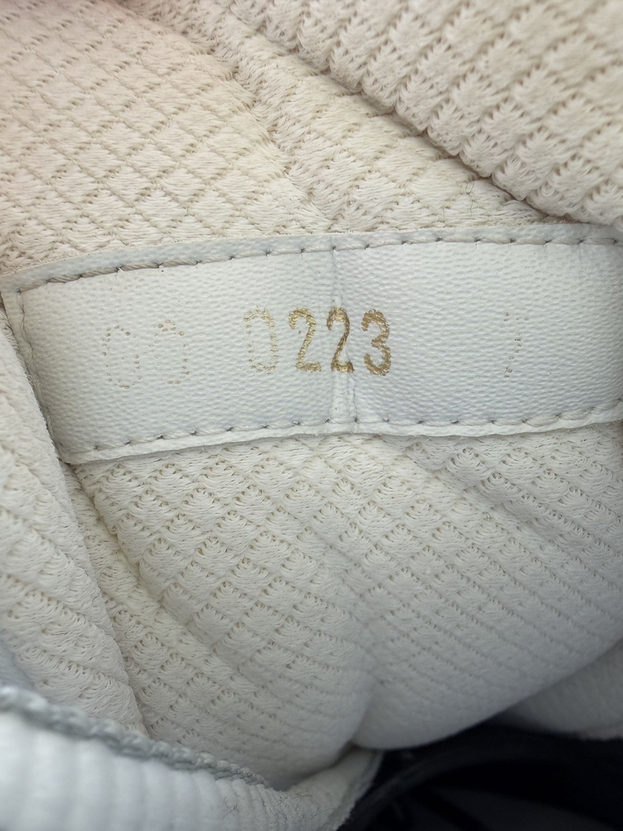 Louis Vuitton Tatic Trainer- White Louis Vuitton