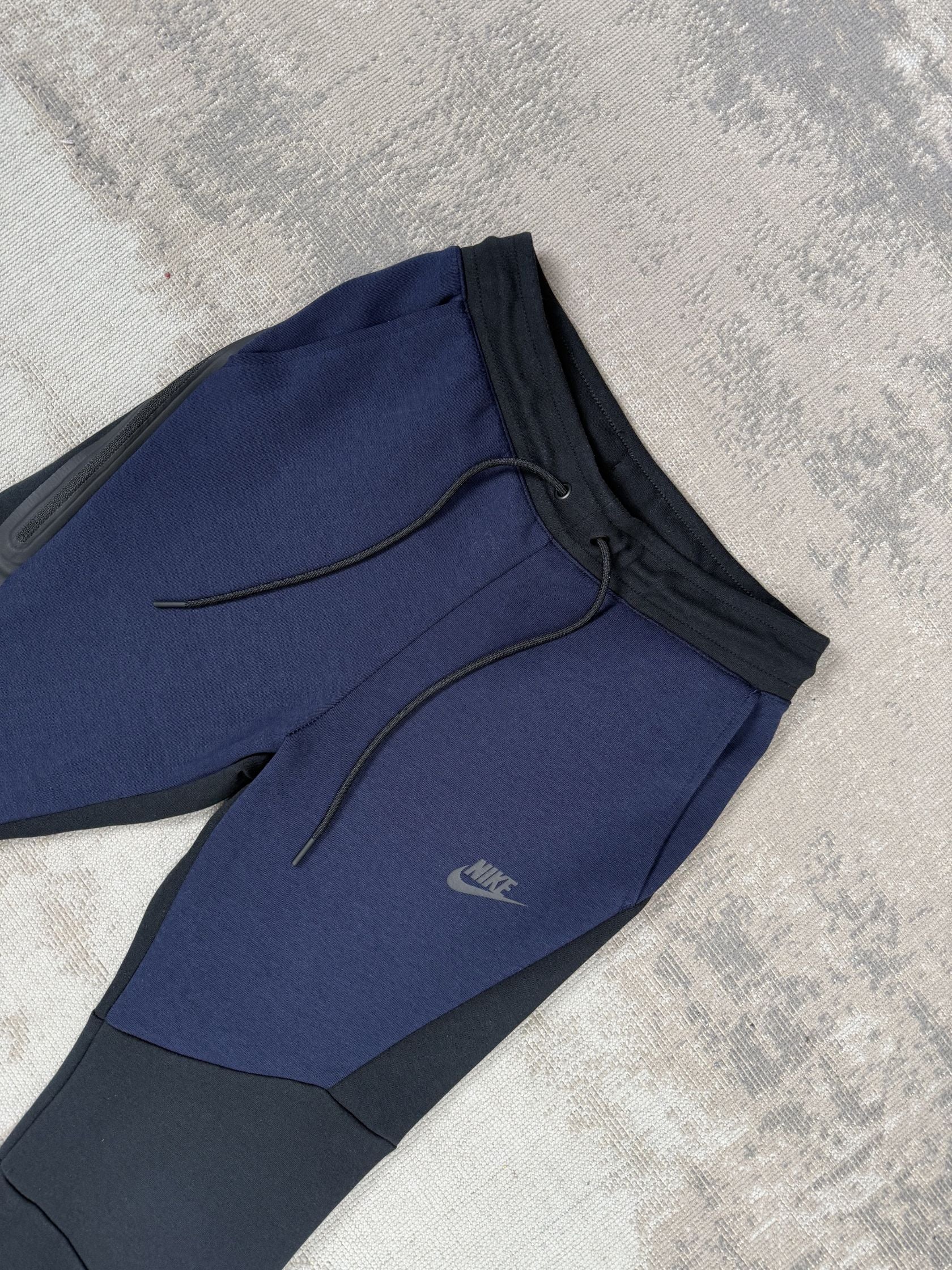 Nike Tech Tracksuit - Black / Navy Nike