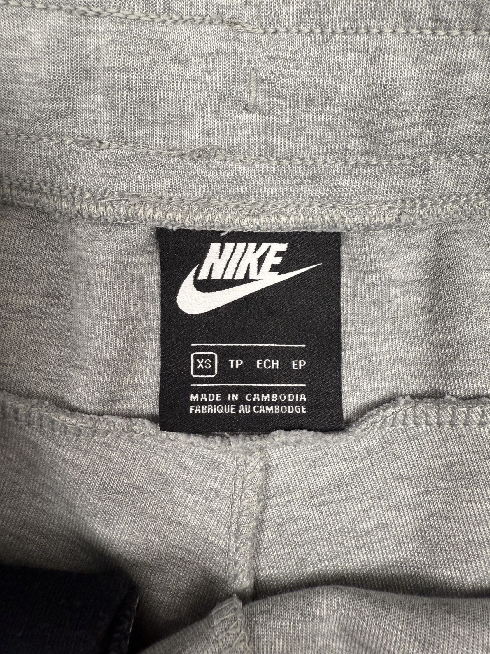 Nike Tech Tracksuit - Grey Nike