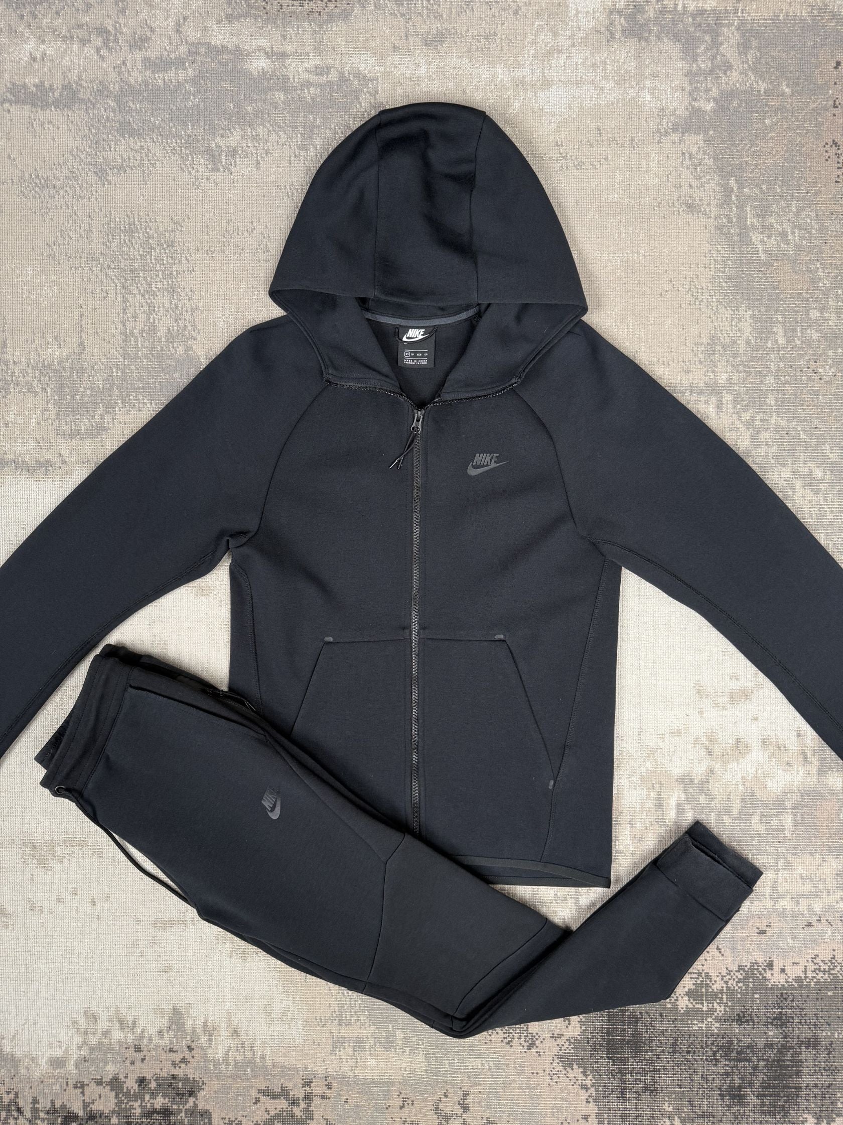 Nike Tech Tracksuit - Black Nike