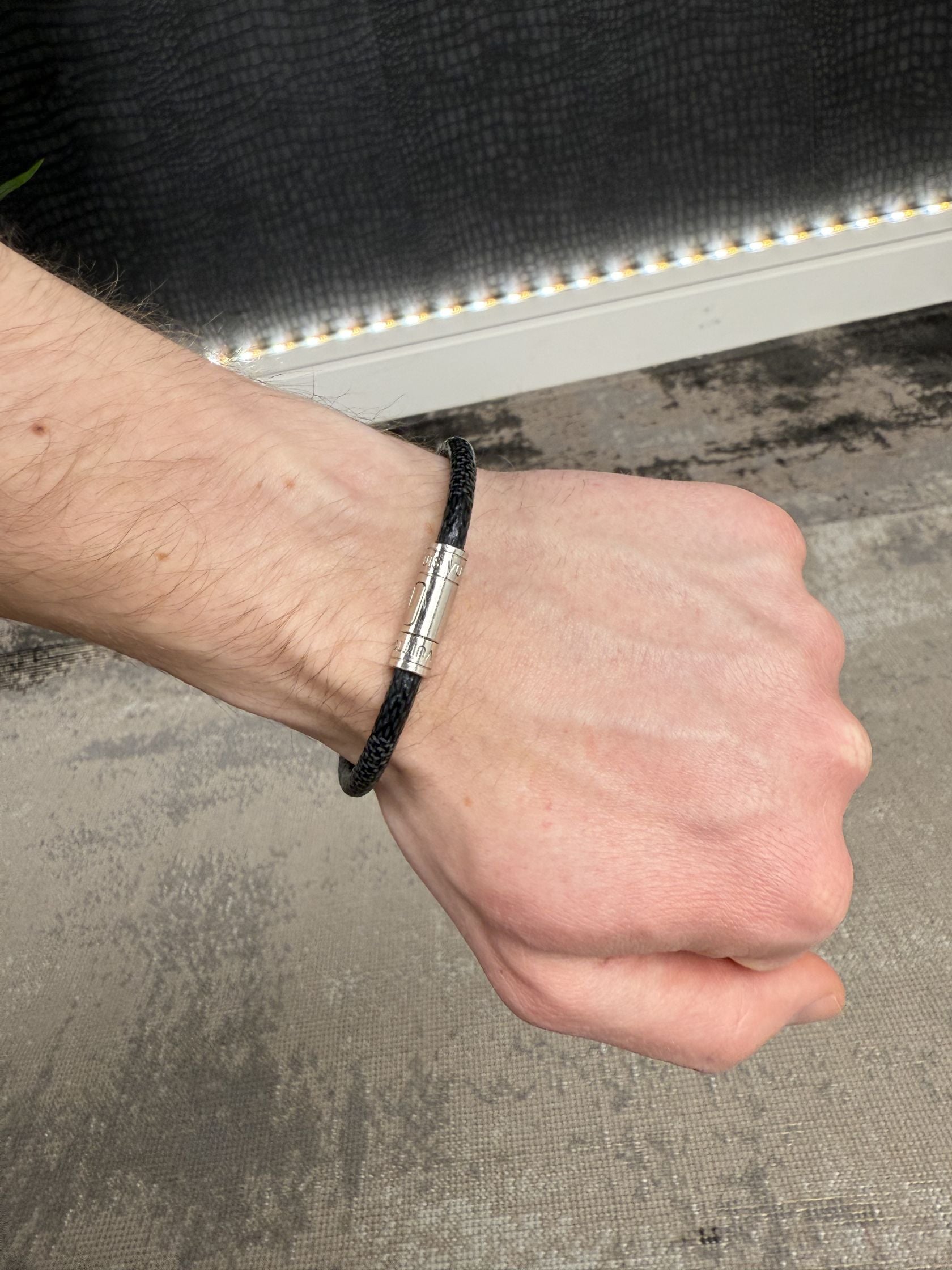 Louis Vuitton Damier Keep It Bracelet - Black Louis Vuitton