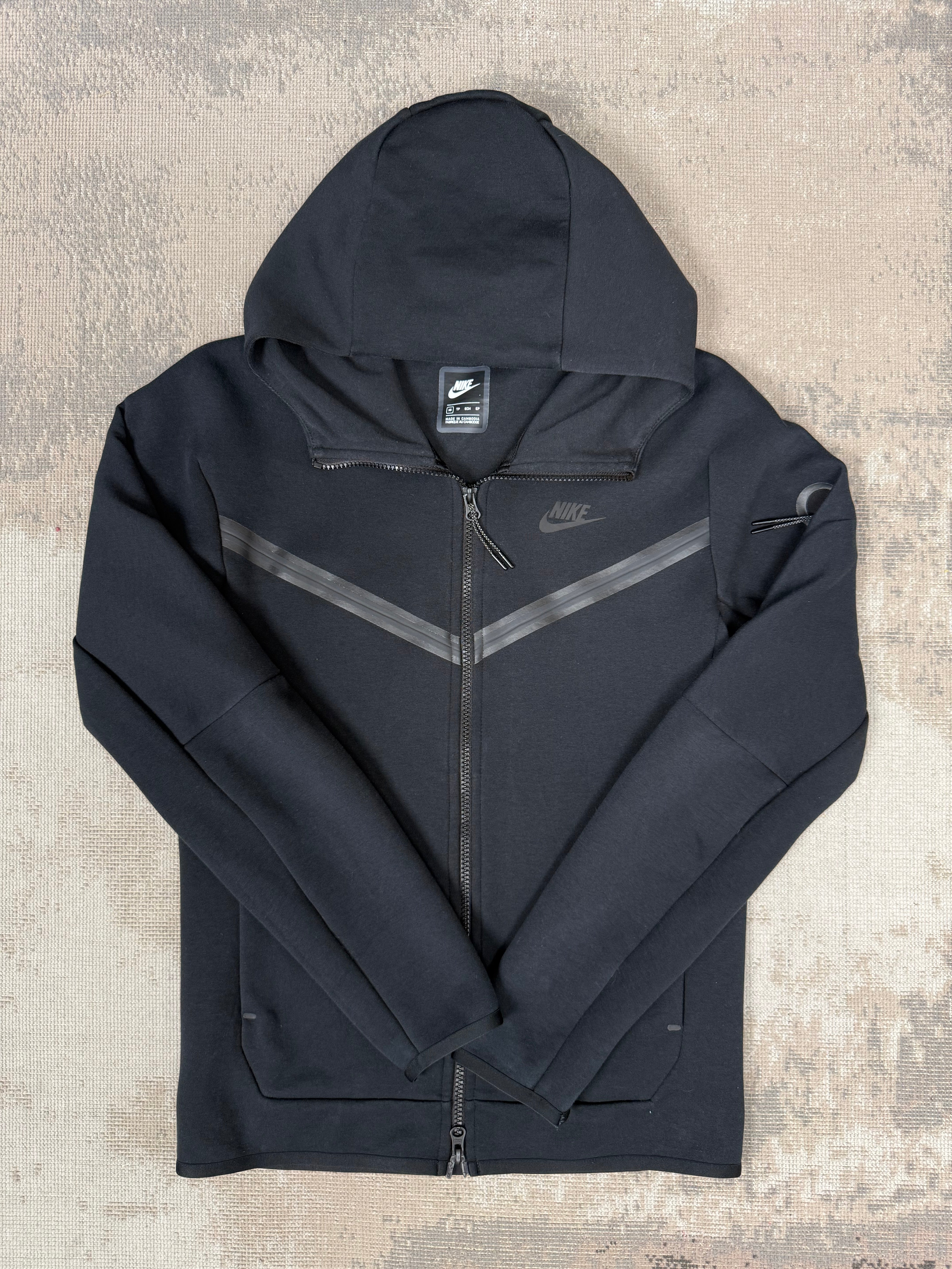Nike Tech Tracksuit - Black Nike