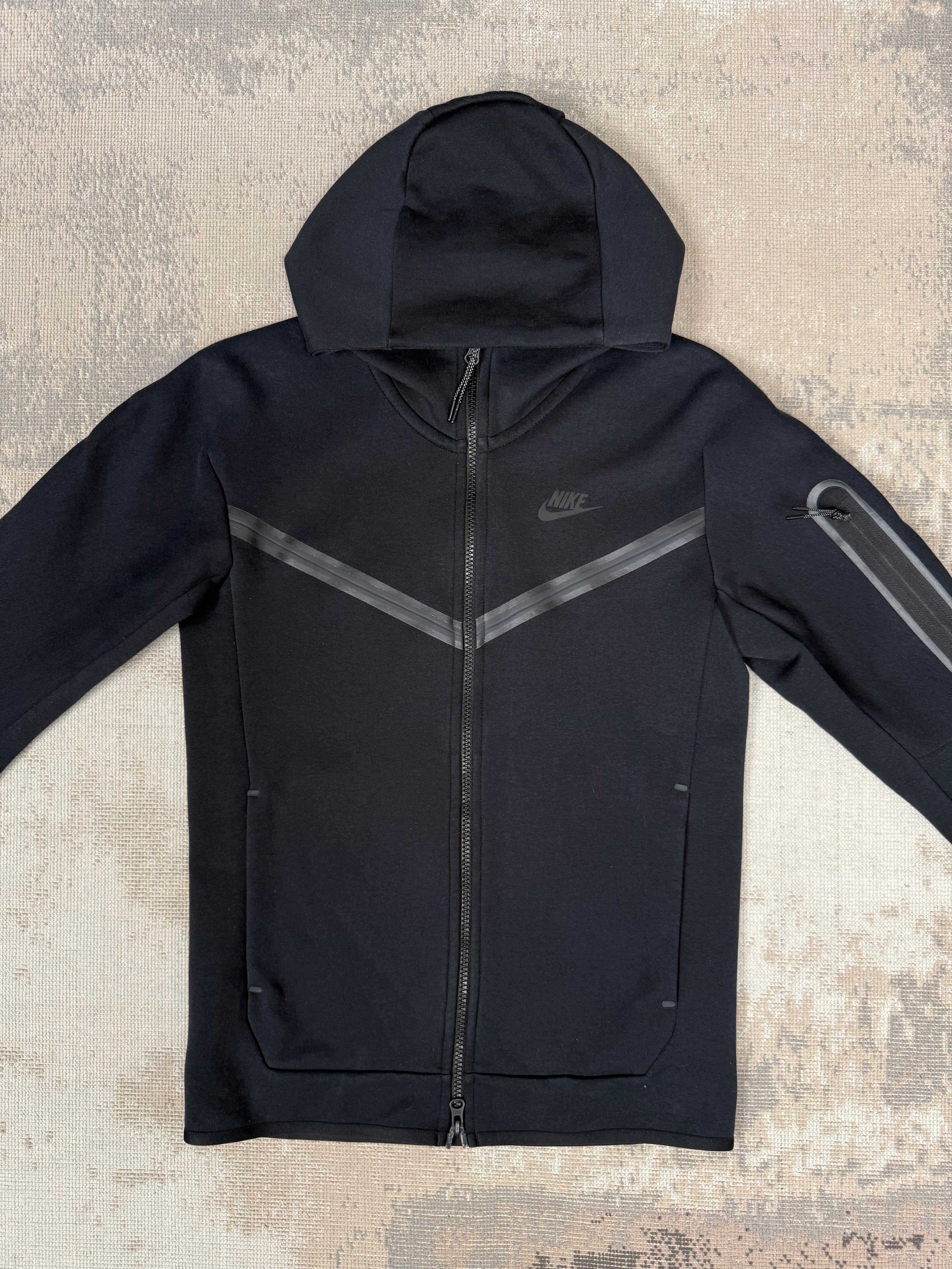 Nike Tech Tracksuit - Black Nike