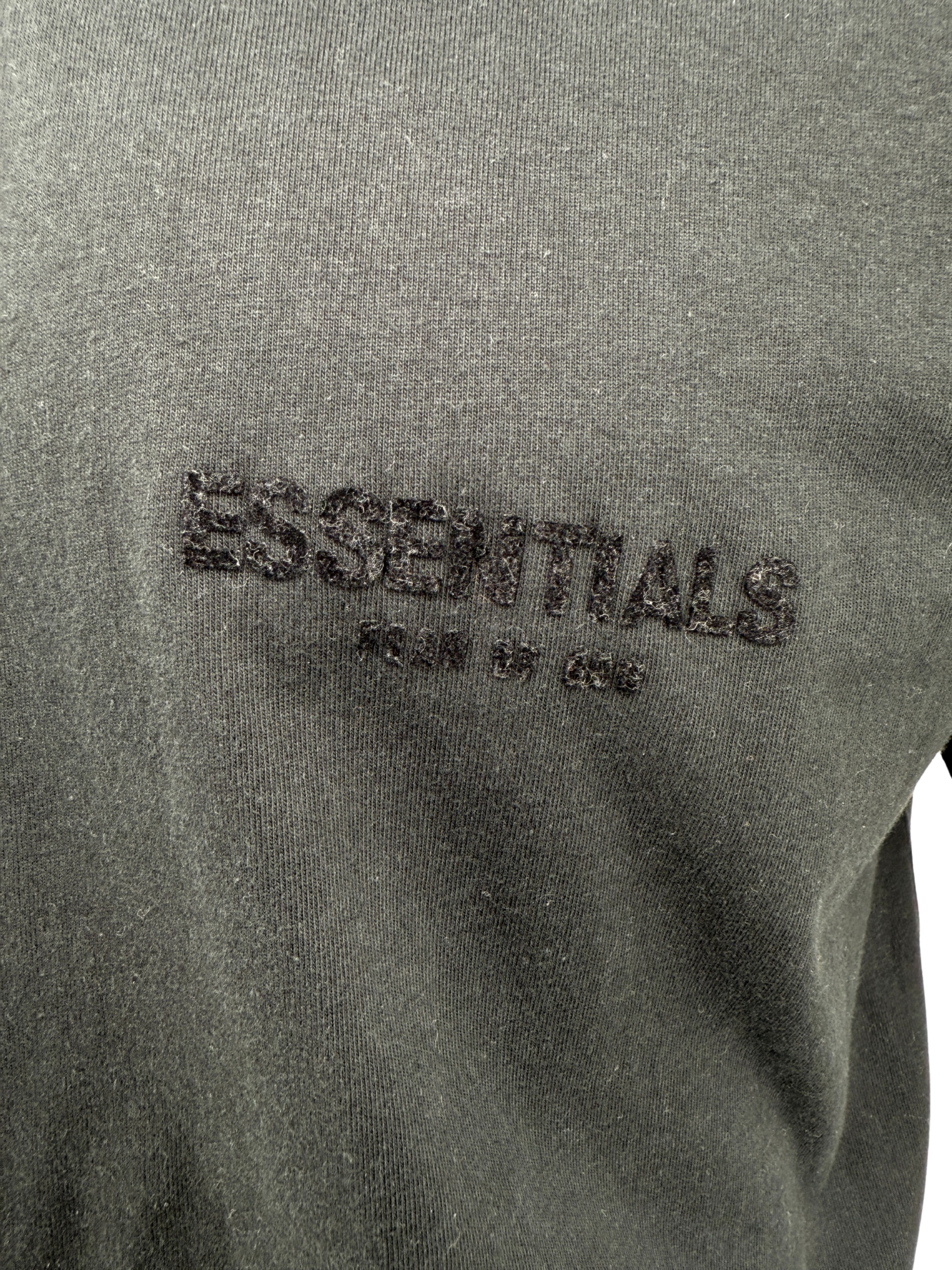 Essentials SS22 T-Shirt - Black Essentials