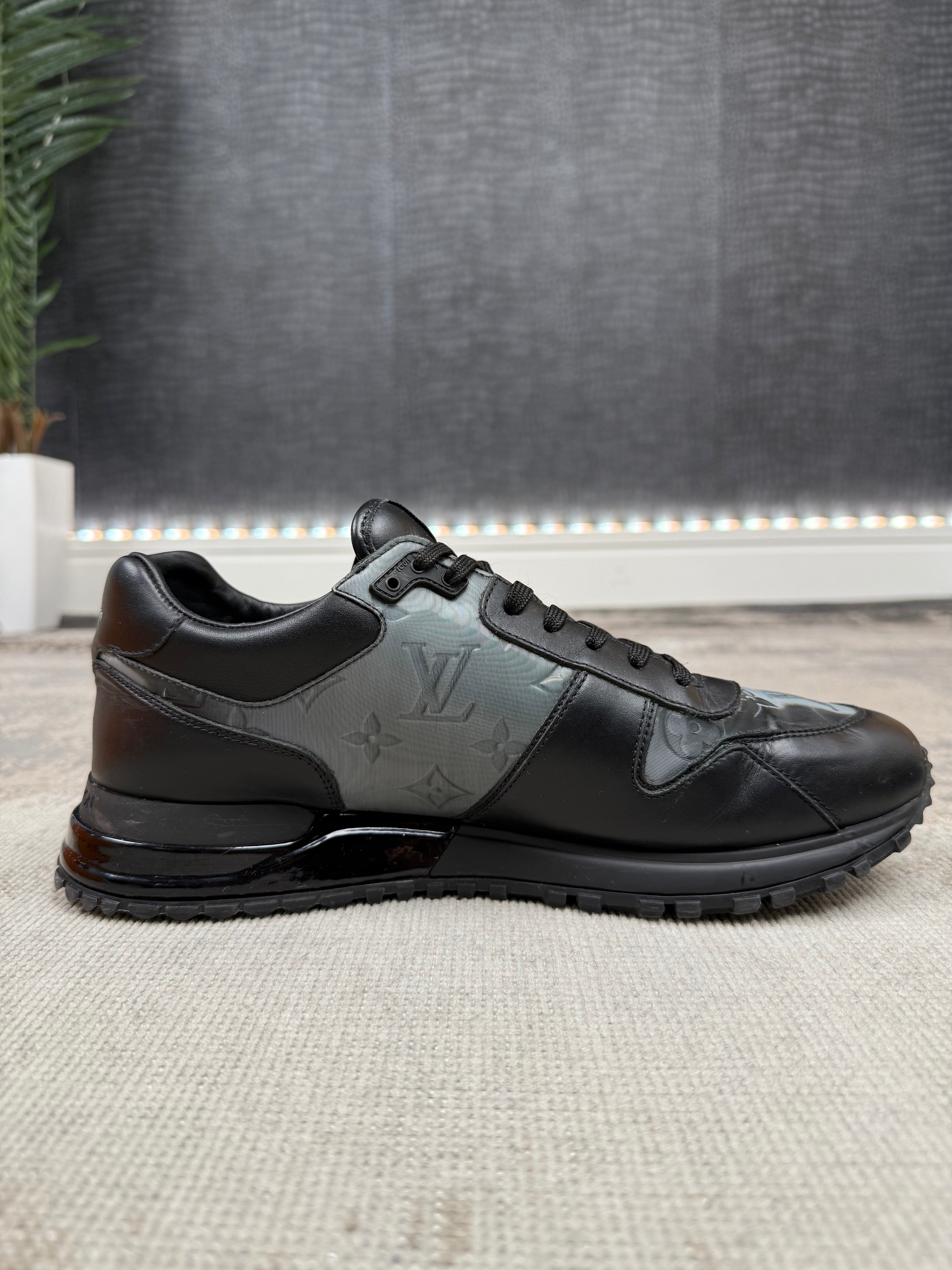 Louis Vuitton Run Away Iridescent Trainers - Black Louis Vuitton