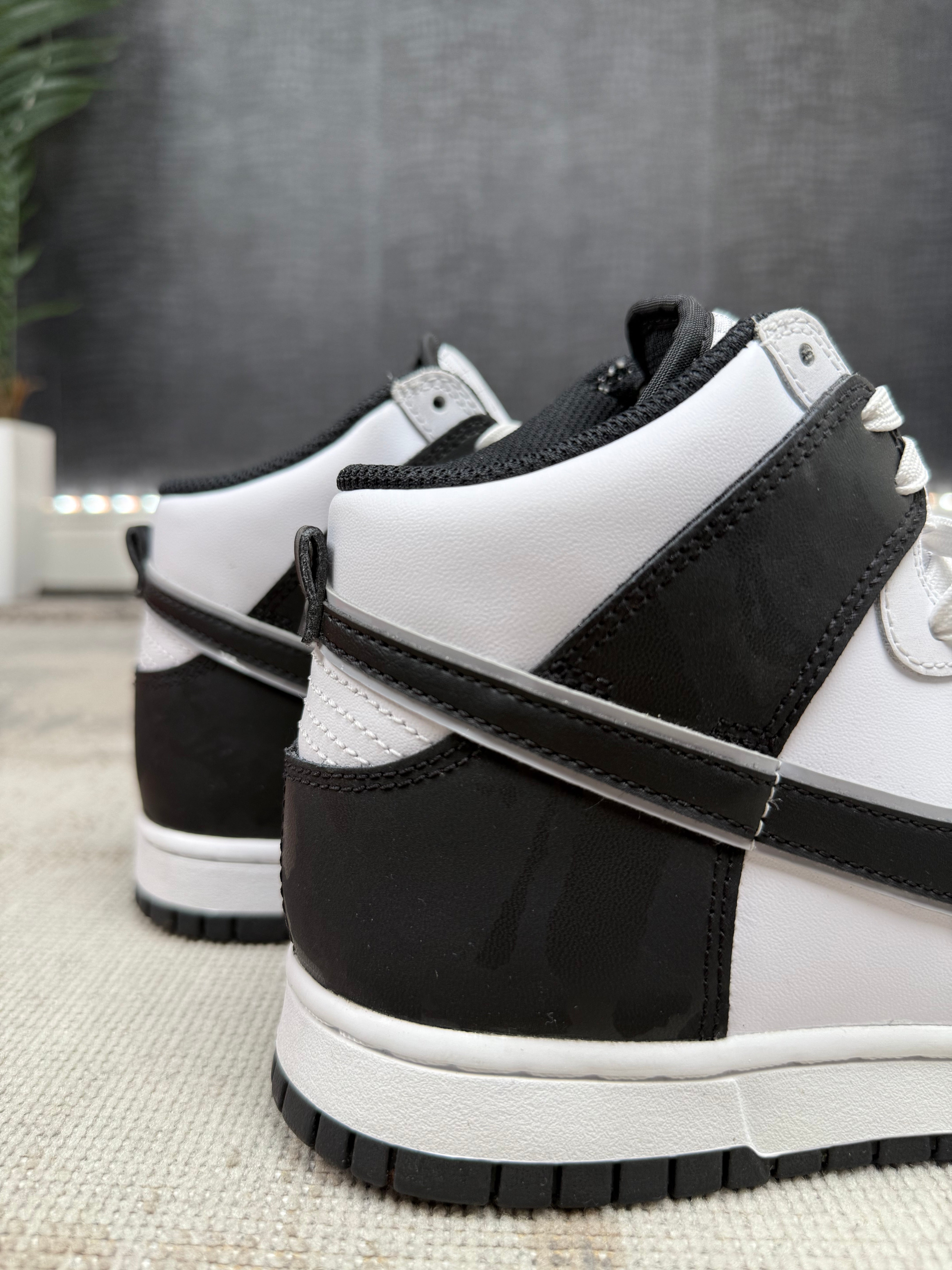 Nike Dunk Hi Retro SE Trainer - Black Camo Nike
