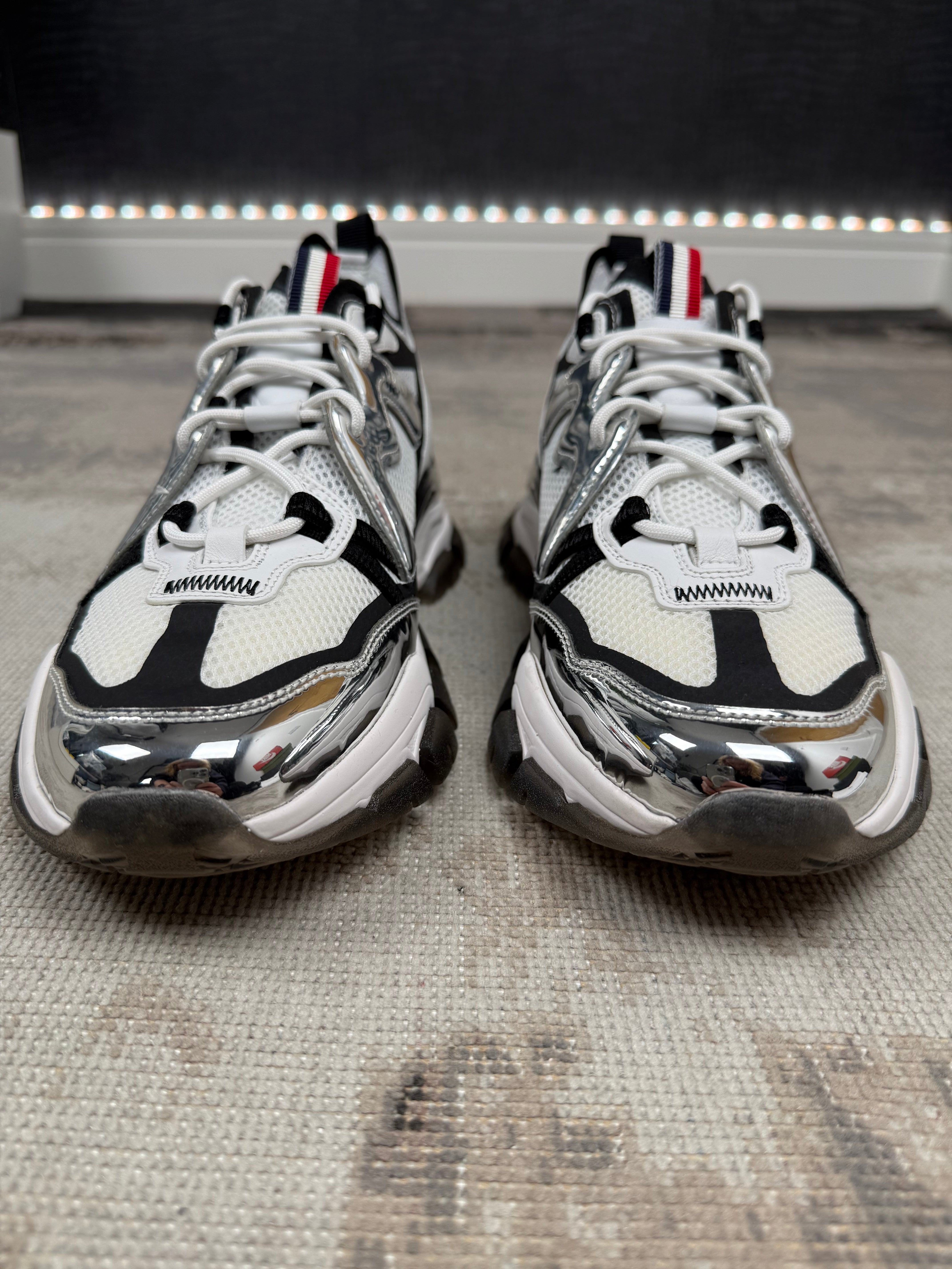 Moncler Leave No Trace Trainer - White / Black (Unused) Moncler