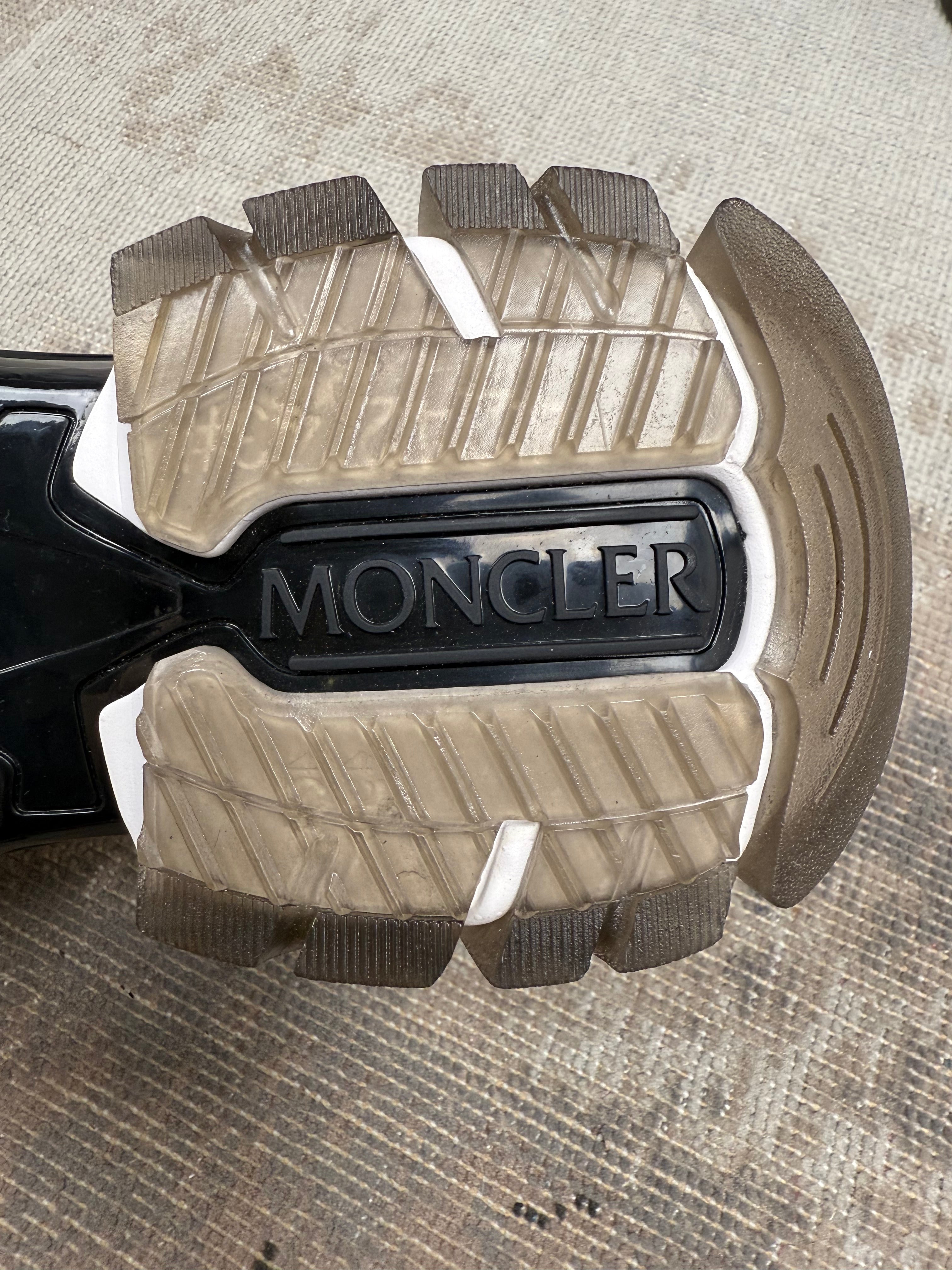 Moncler Leave No Trace Trainer - White / Black (Unused) Moncler