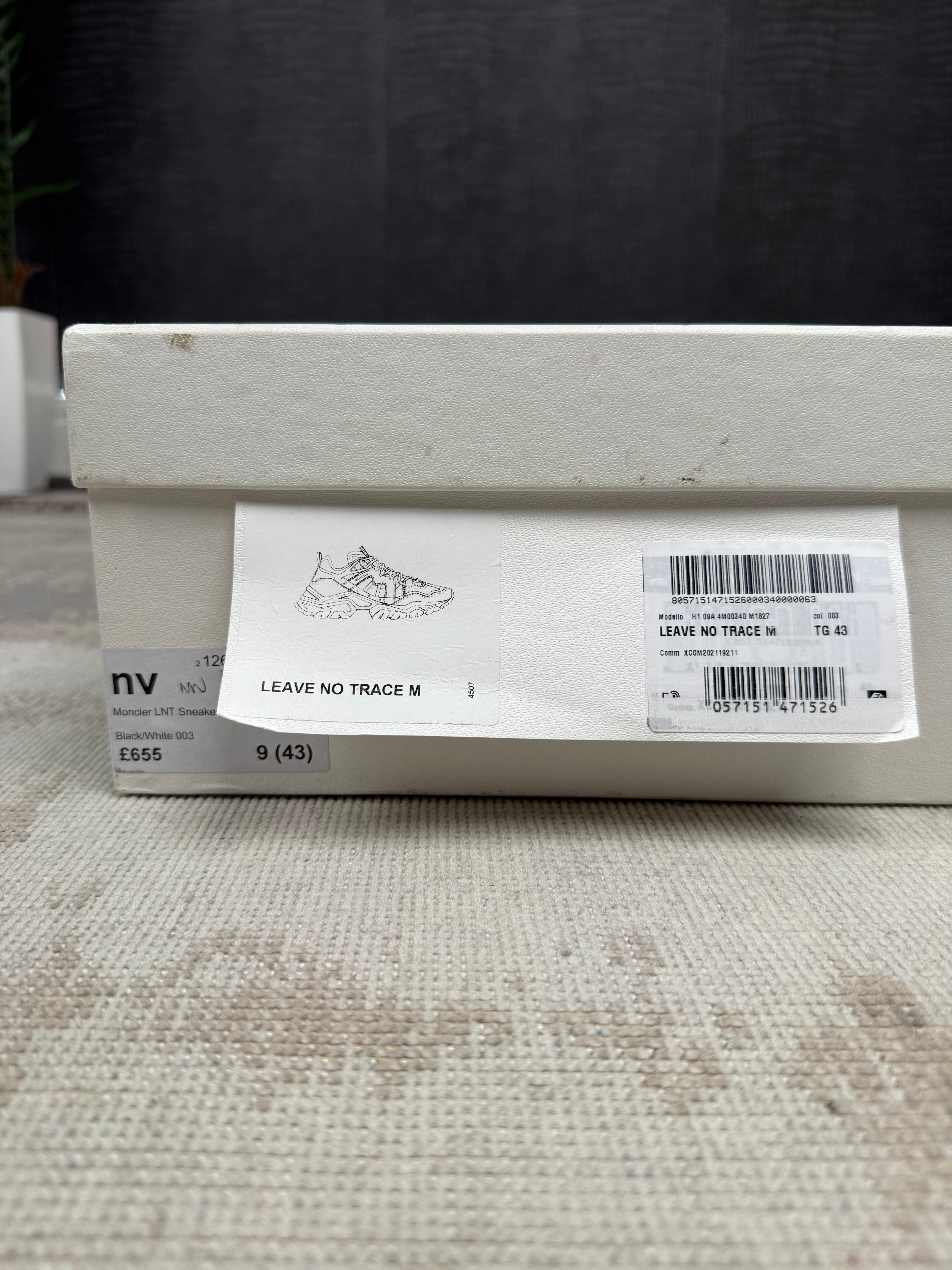Moncler Leave No Trace Trainer - White / Black (Unused) Moncler