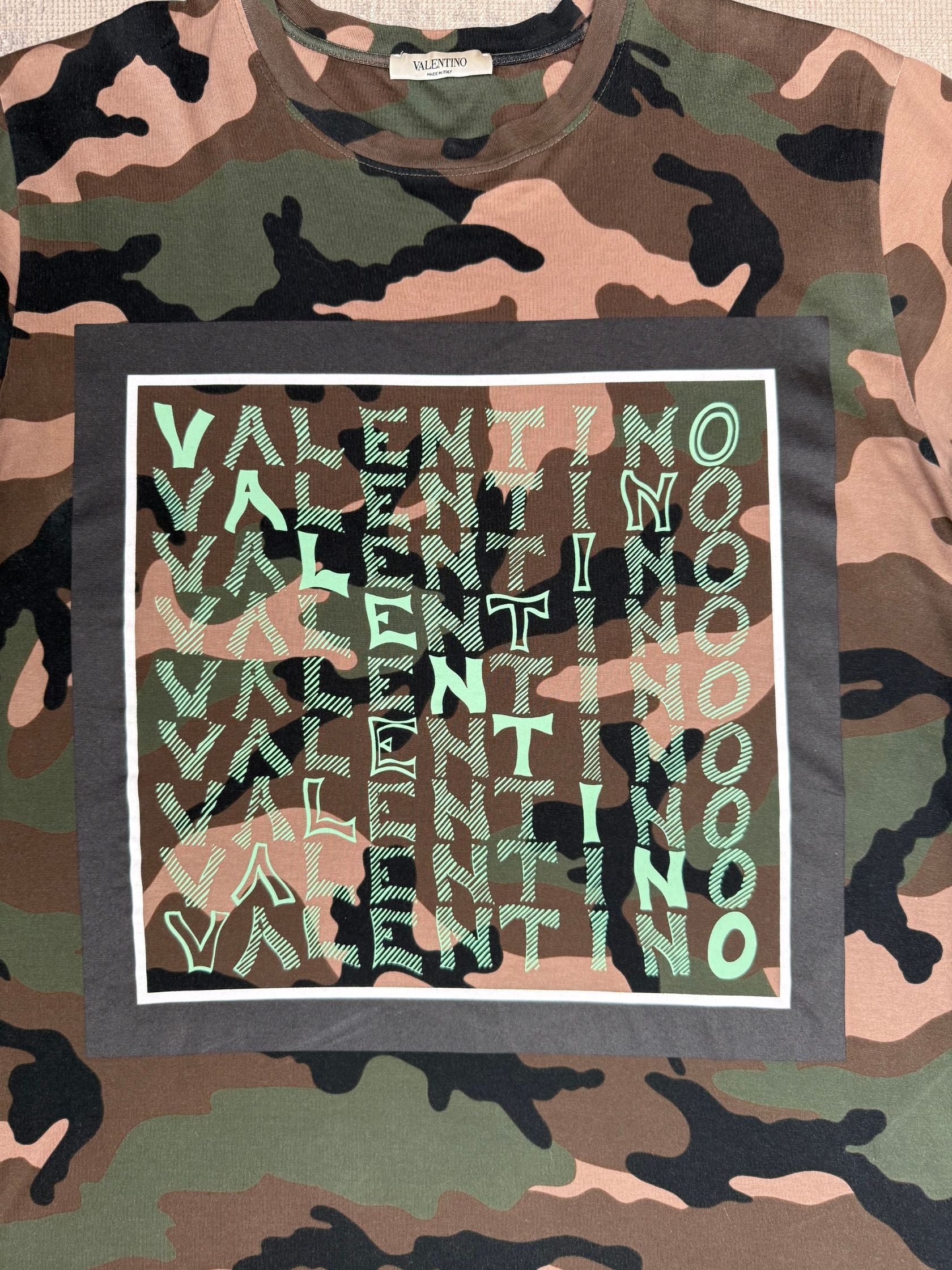 Valentino Gradient Logo T-Shirt - Camo Valentino