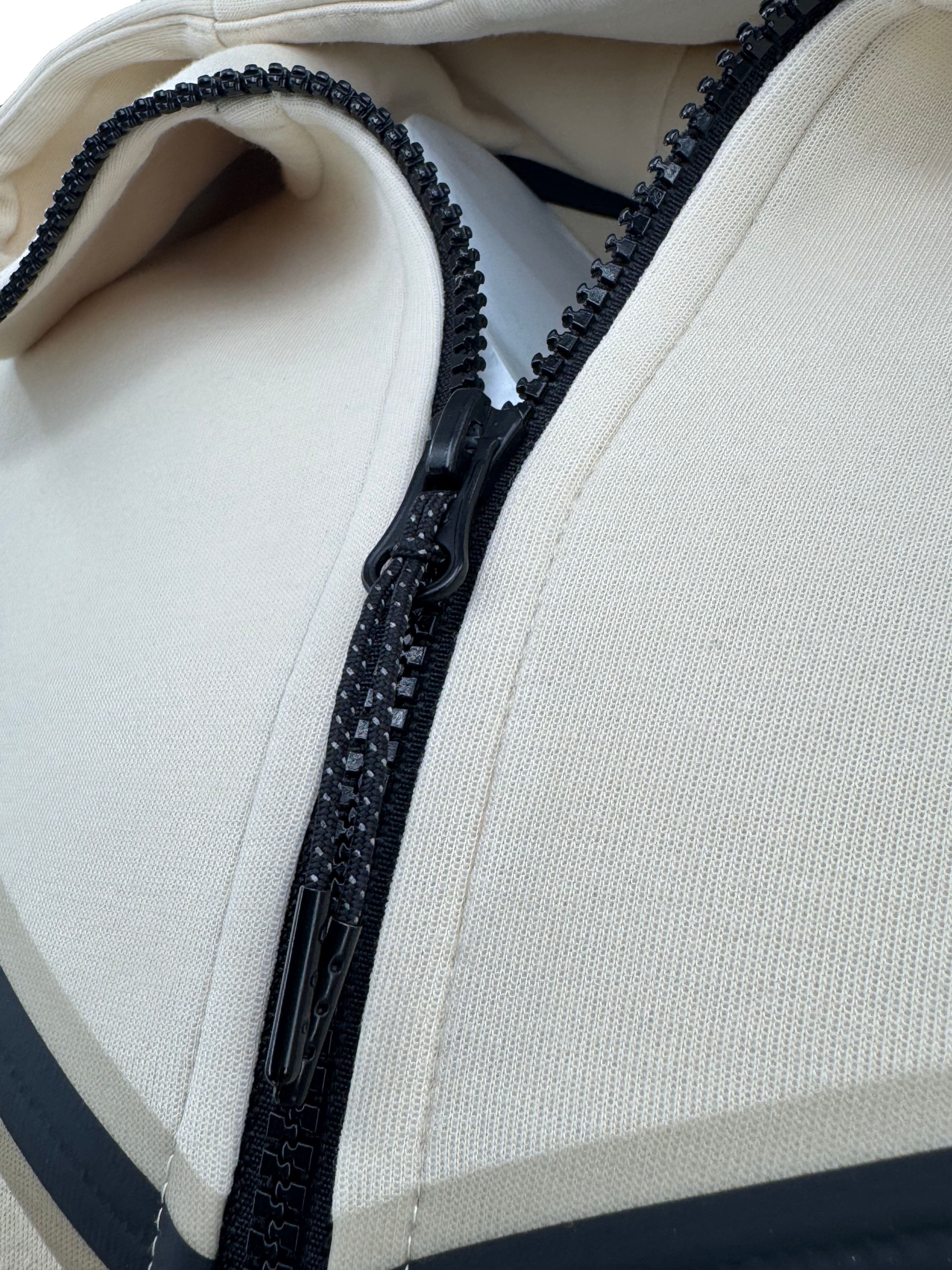 Nike Tech Tracksuit - Cream