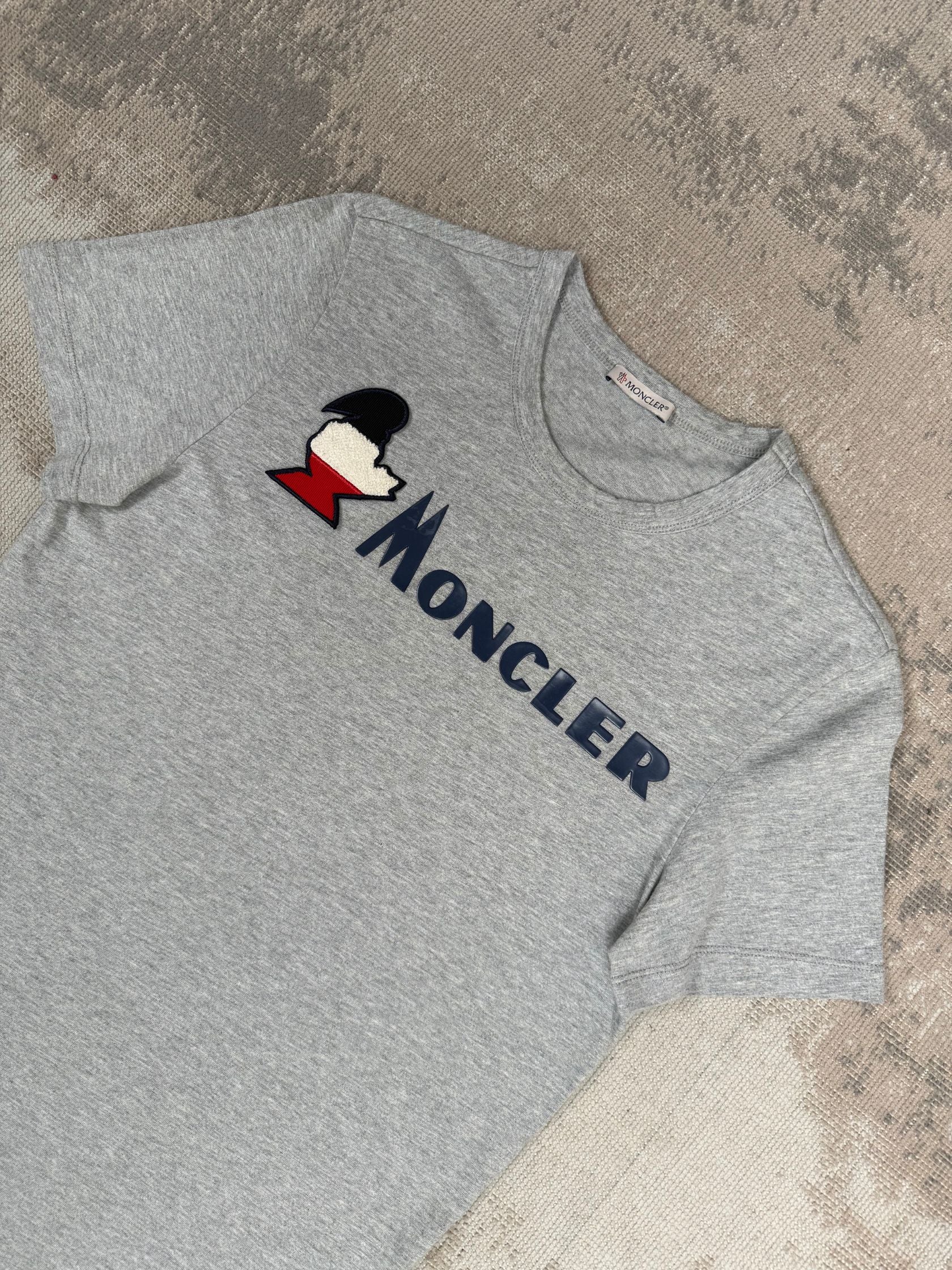 Moncler Retro Logo T-Shirt - Grey Moncler