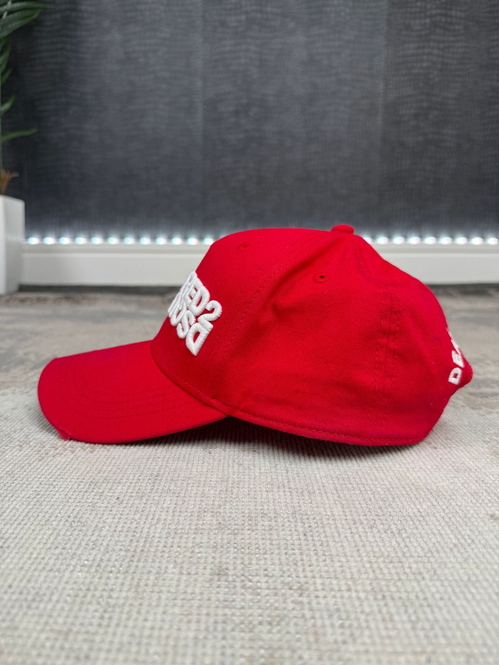 Dsquared2 Logo Cap - Red Dsquared2