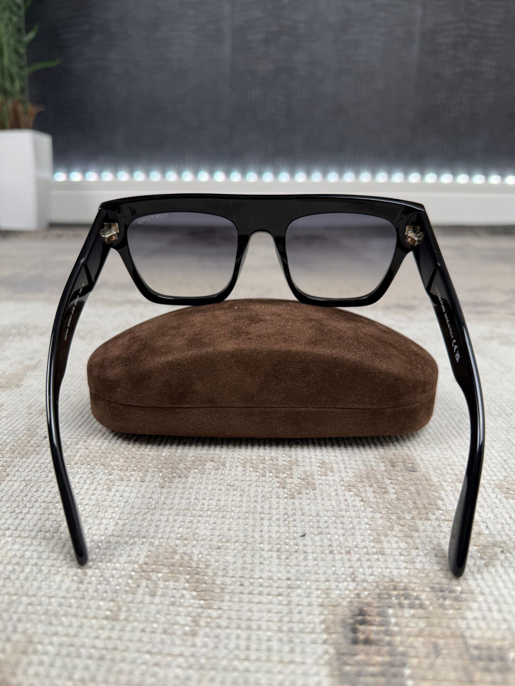 Tom Ford Renee (TF847) Sunglasses - Black Tom Ford