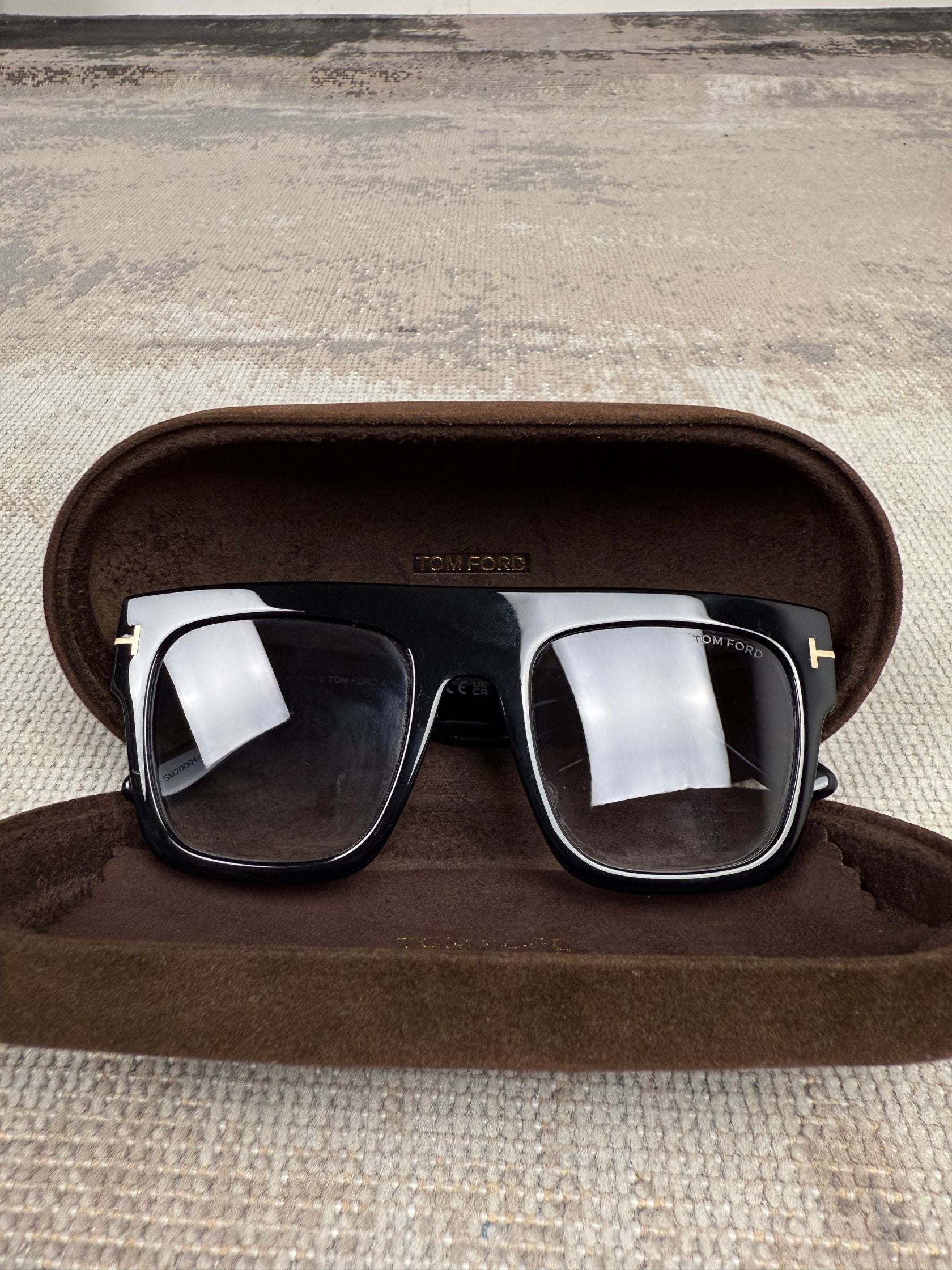 Tom Ford Renee (TF847) Sunglasses - Black Tom Ford