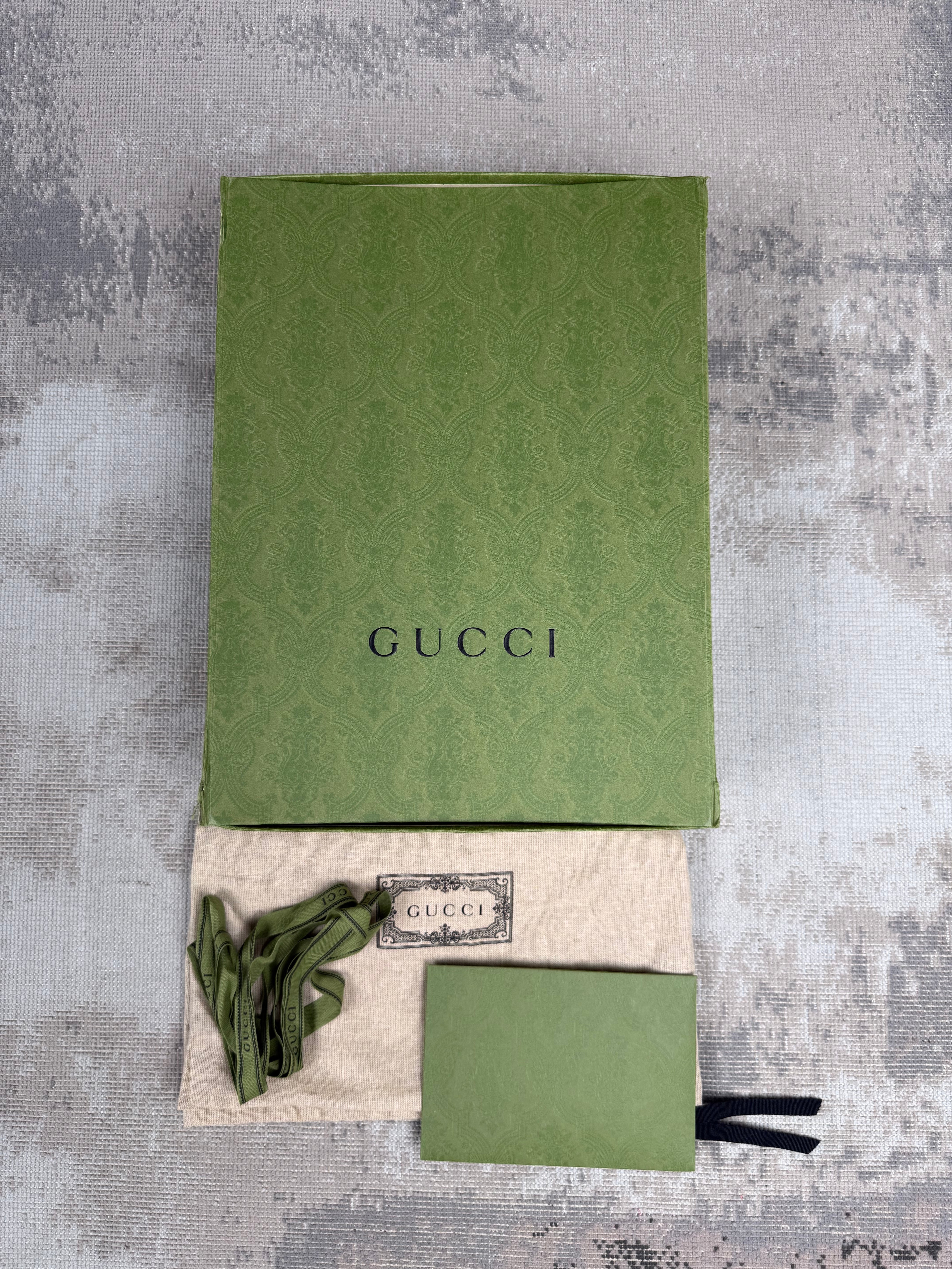 Gucci GG Supreme Messenger Bag (Small) - Black