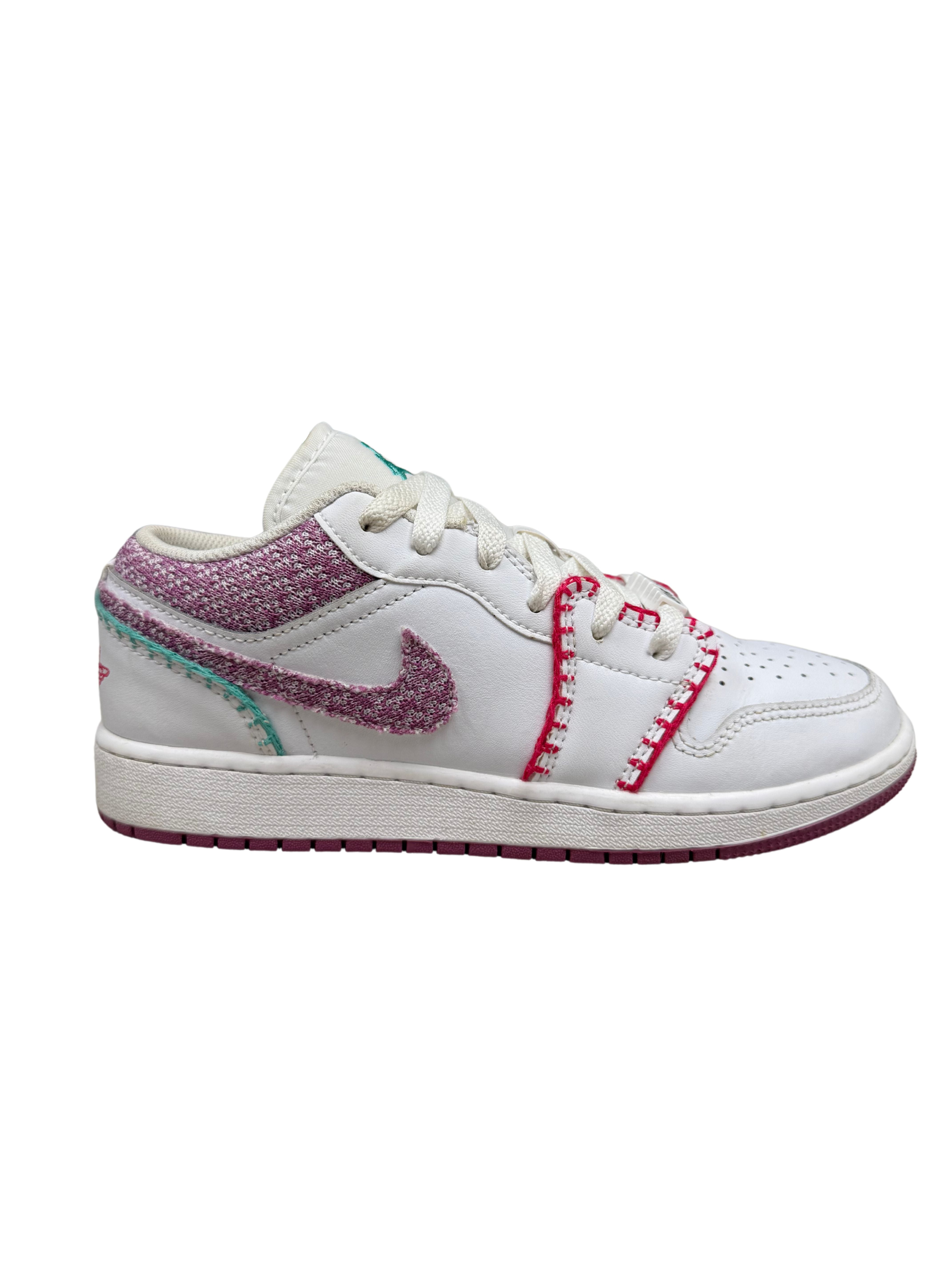WOMEN'S - Nike Knitted SB Dunk - White Nike