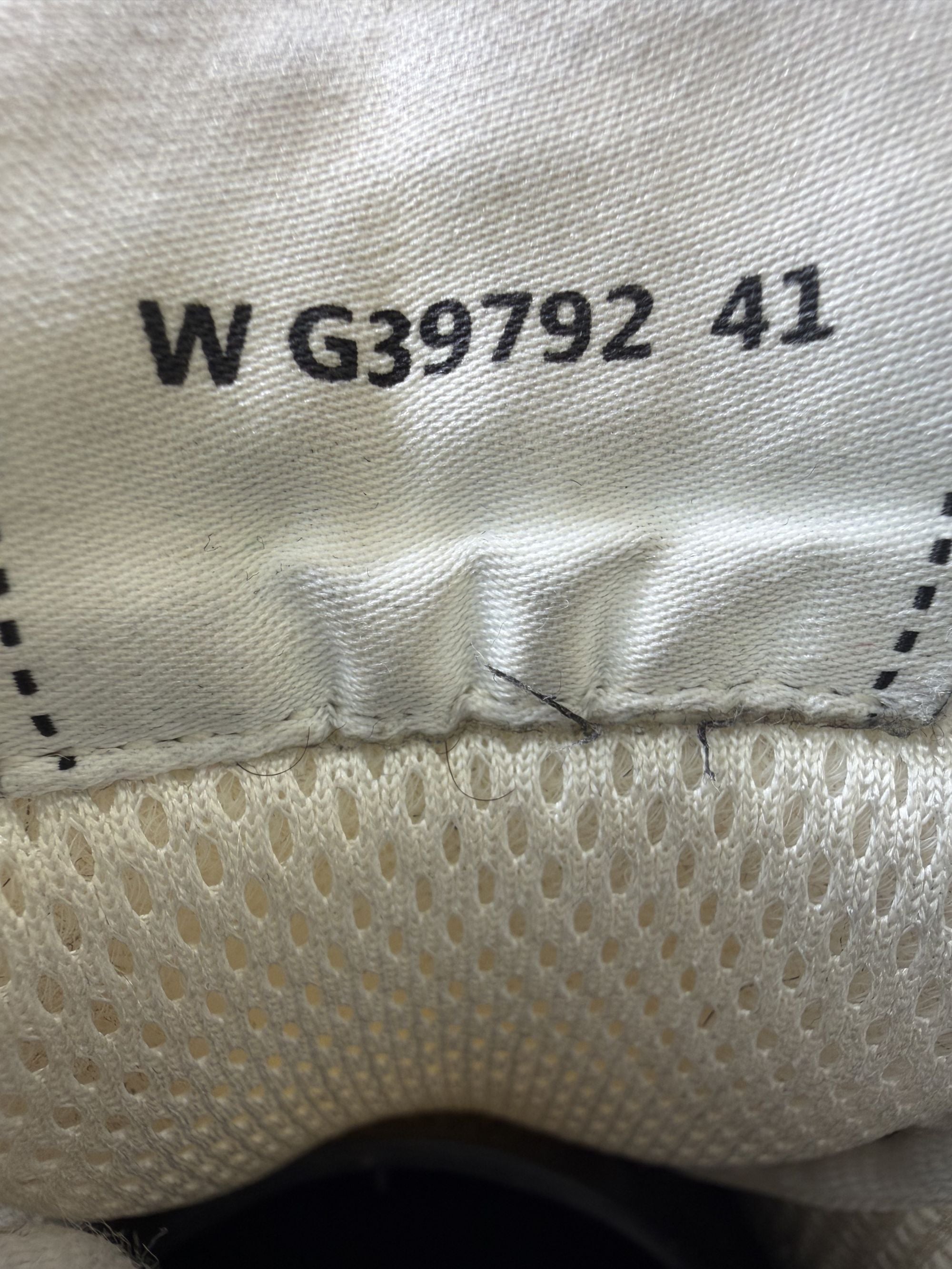 Chanel CC Runner Trainers - Silver Chanel