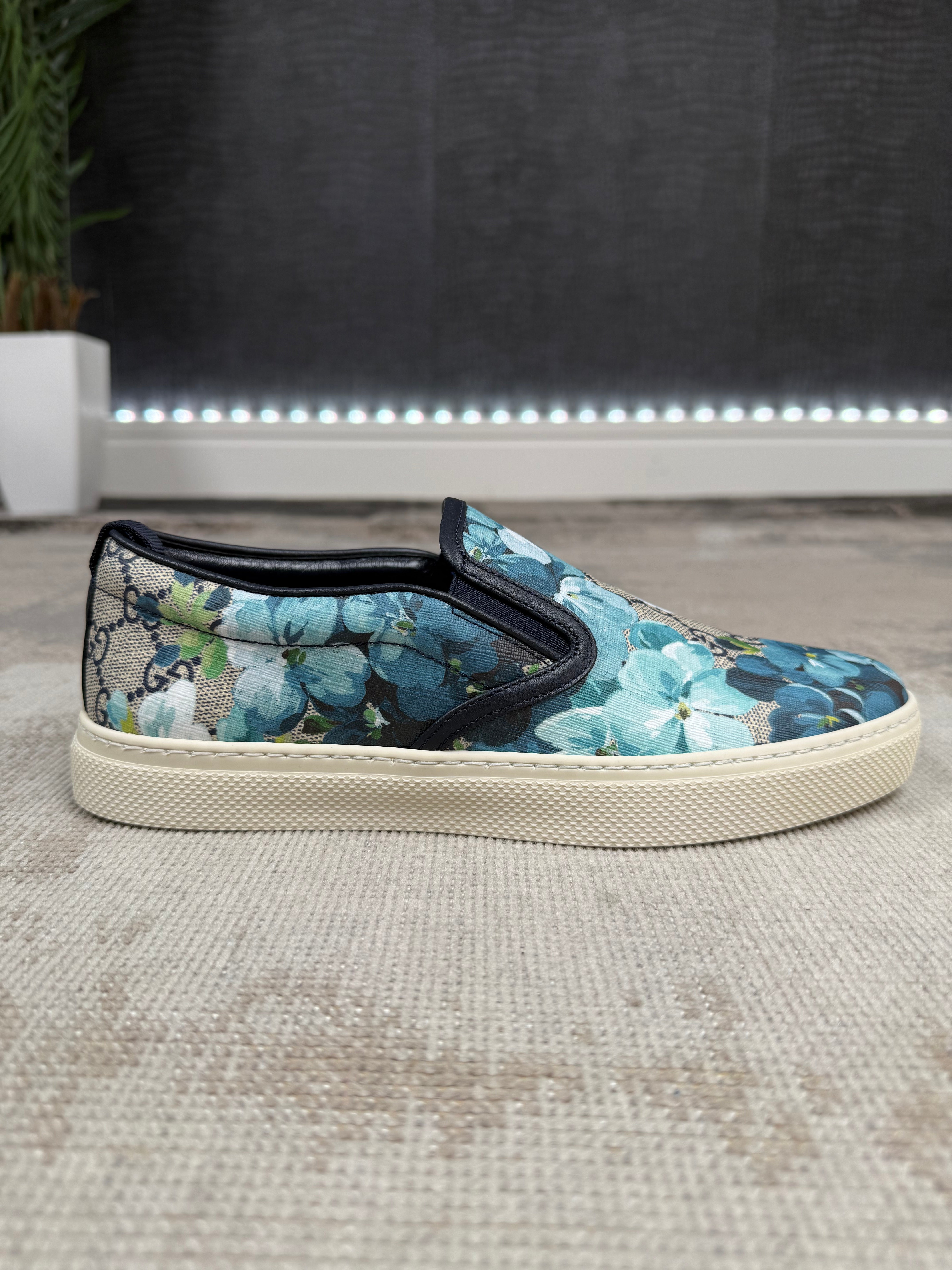 Gucci Supreme GG Canvas Bloom Print - Blue (Unused) Gucci