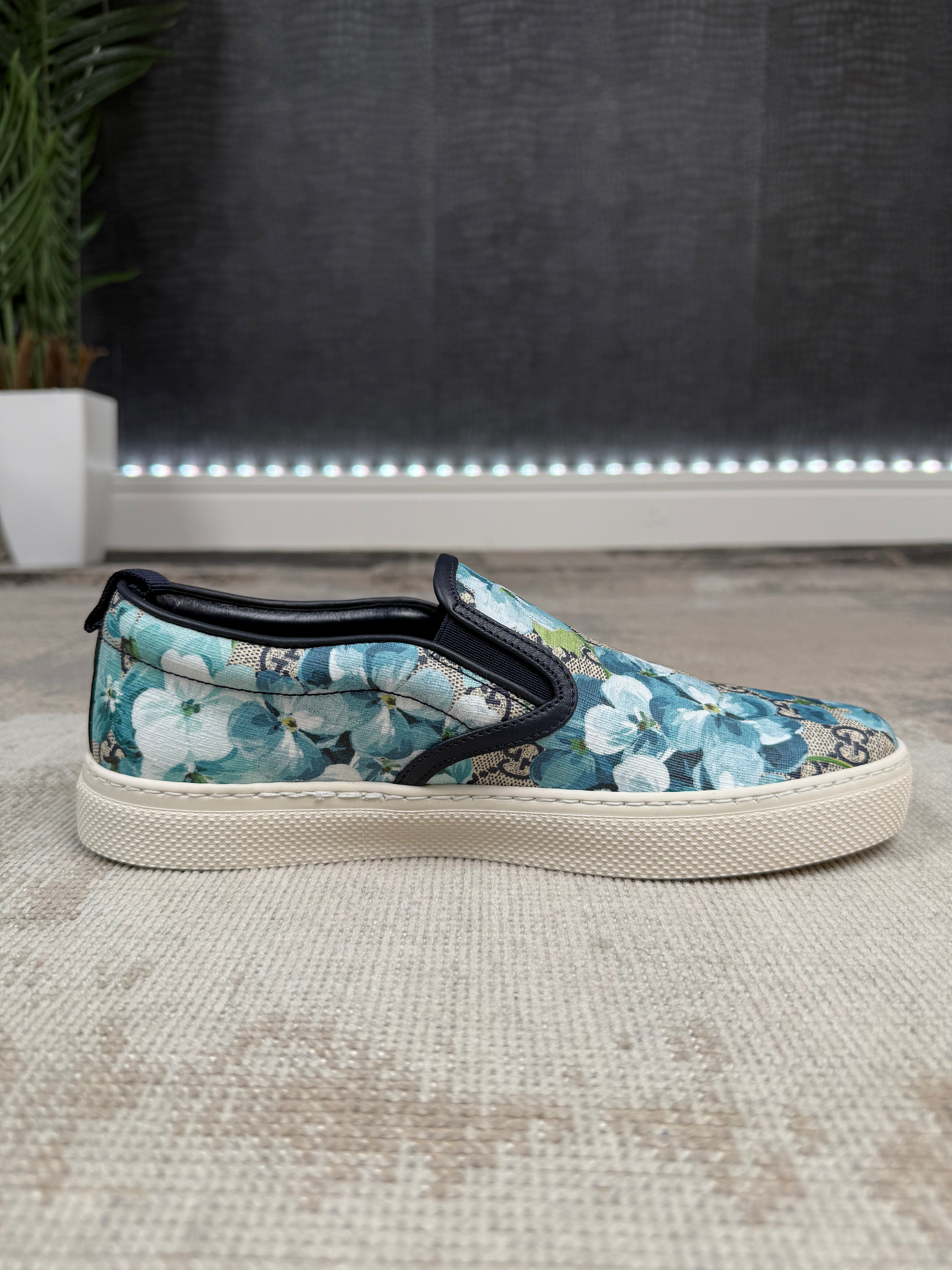 Gucci Supreme GG Canvas Bloom Print - Blue (Unused) Gucci