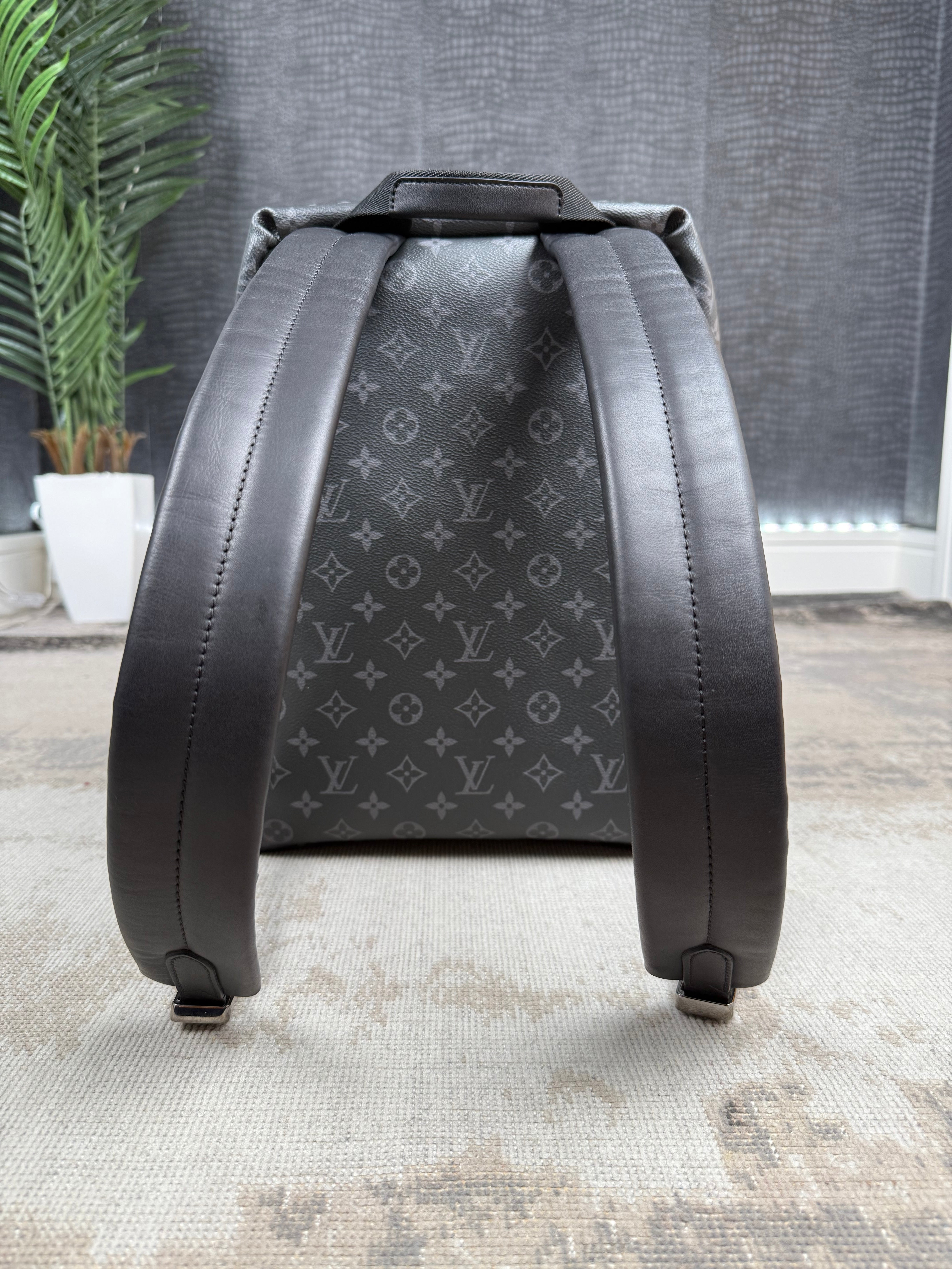 Louis Vuitton Discovery MM Backpack (Unused) Louis Vuitton