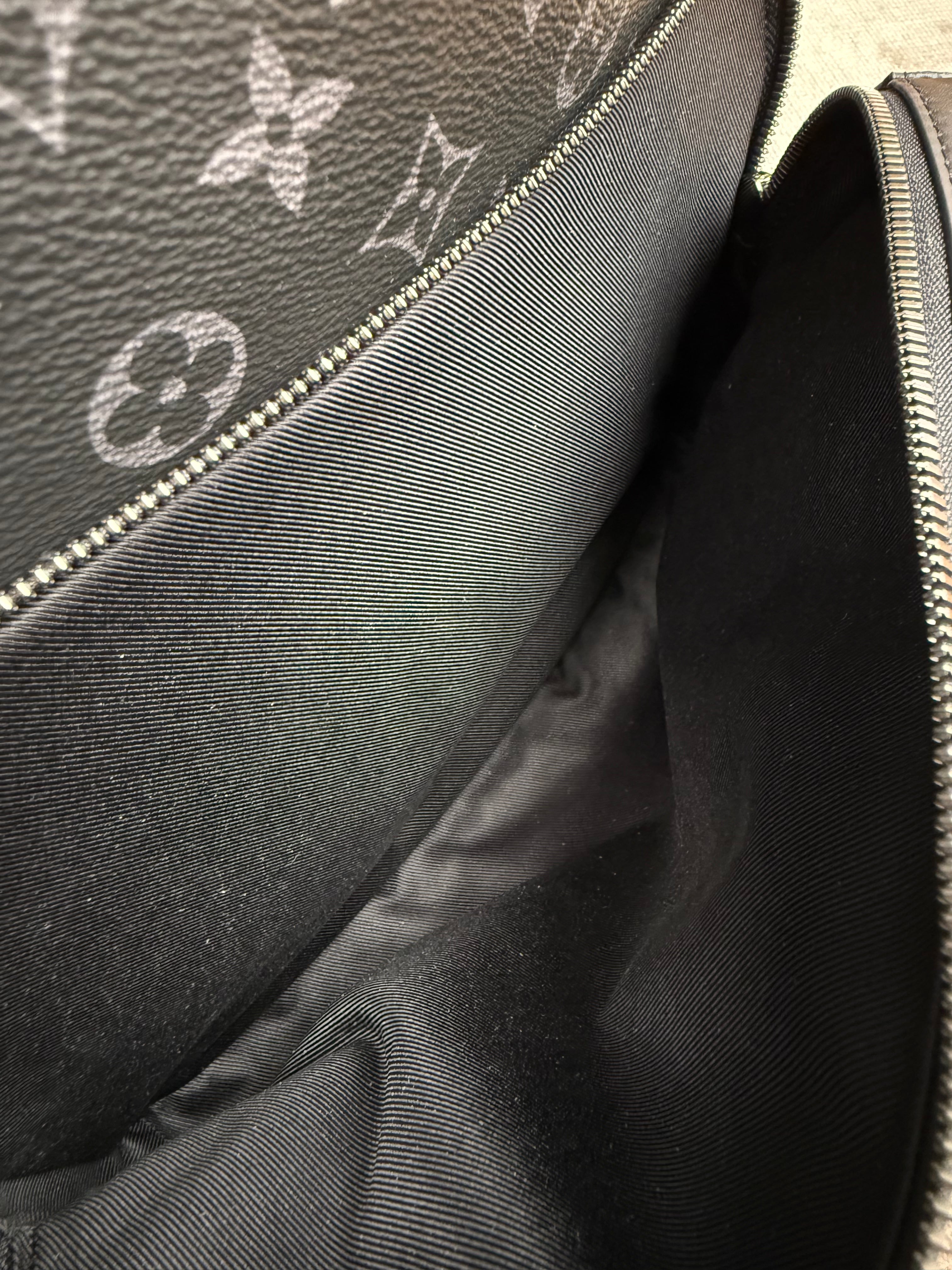 Louis Vuitton Discovery MM Backpack (Unused) Louis Vuitton