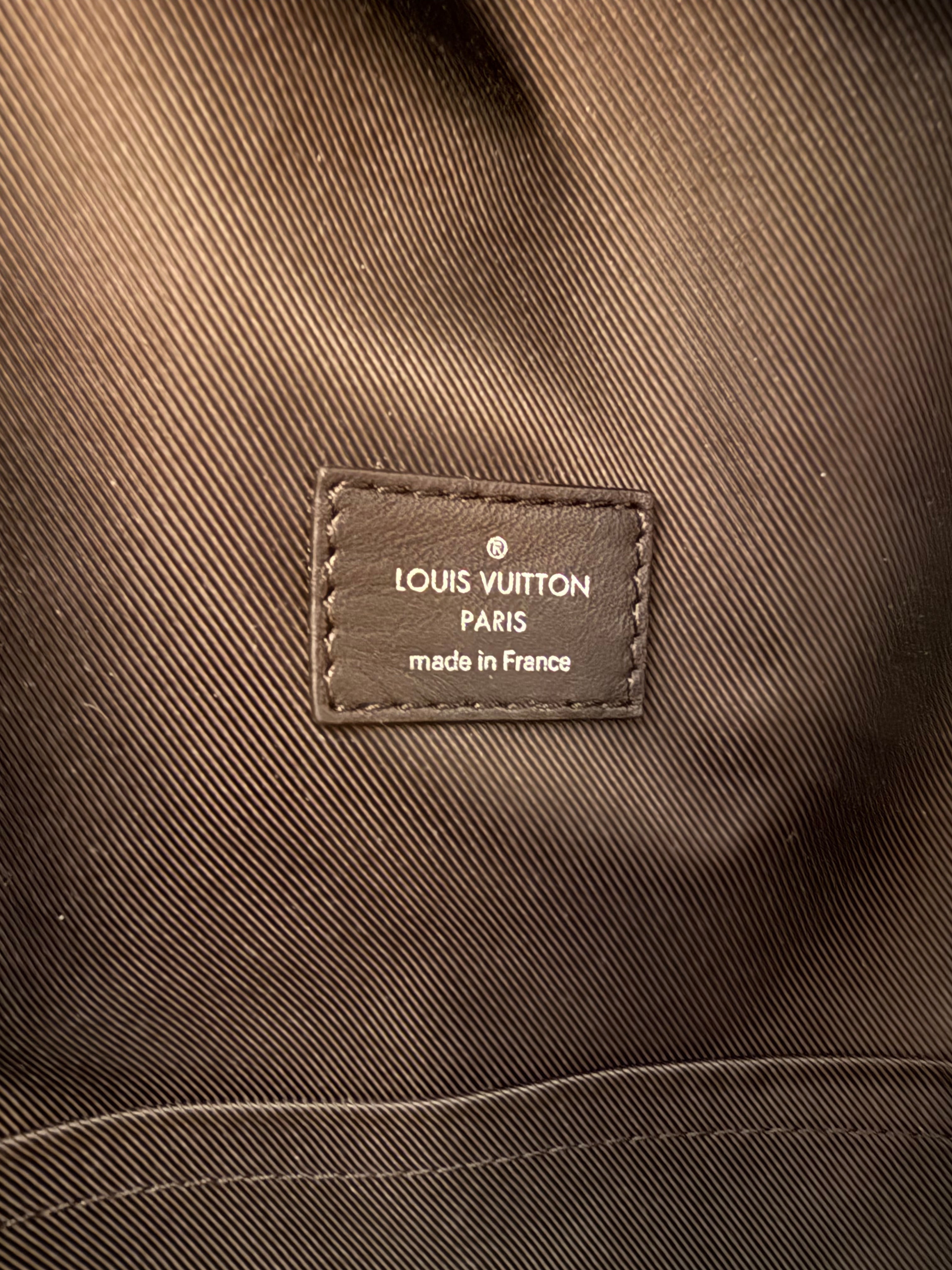Louis Vuitton Discovery MM Backpack (Unused) Louis Vuitton