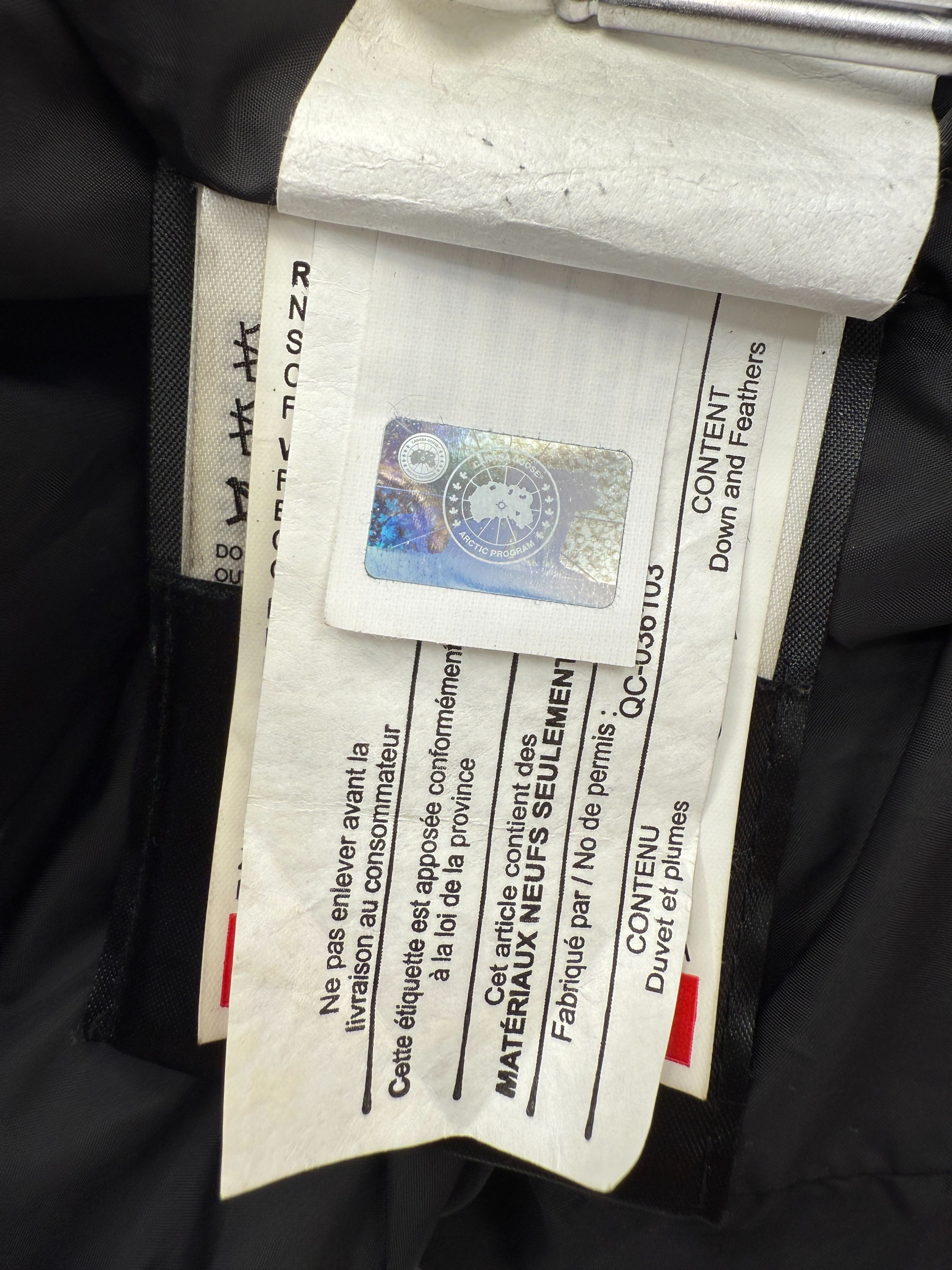Canada Goose Wyndham Parka - Navy Canada Goose